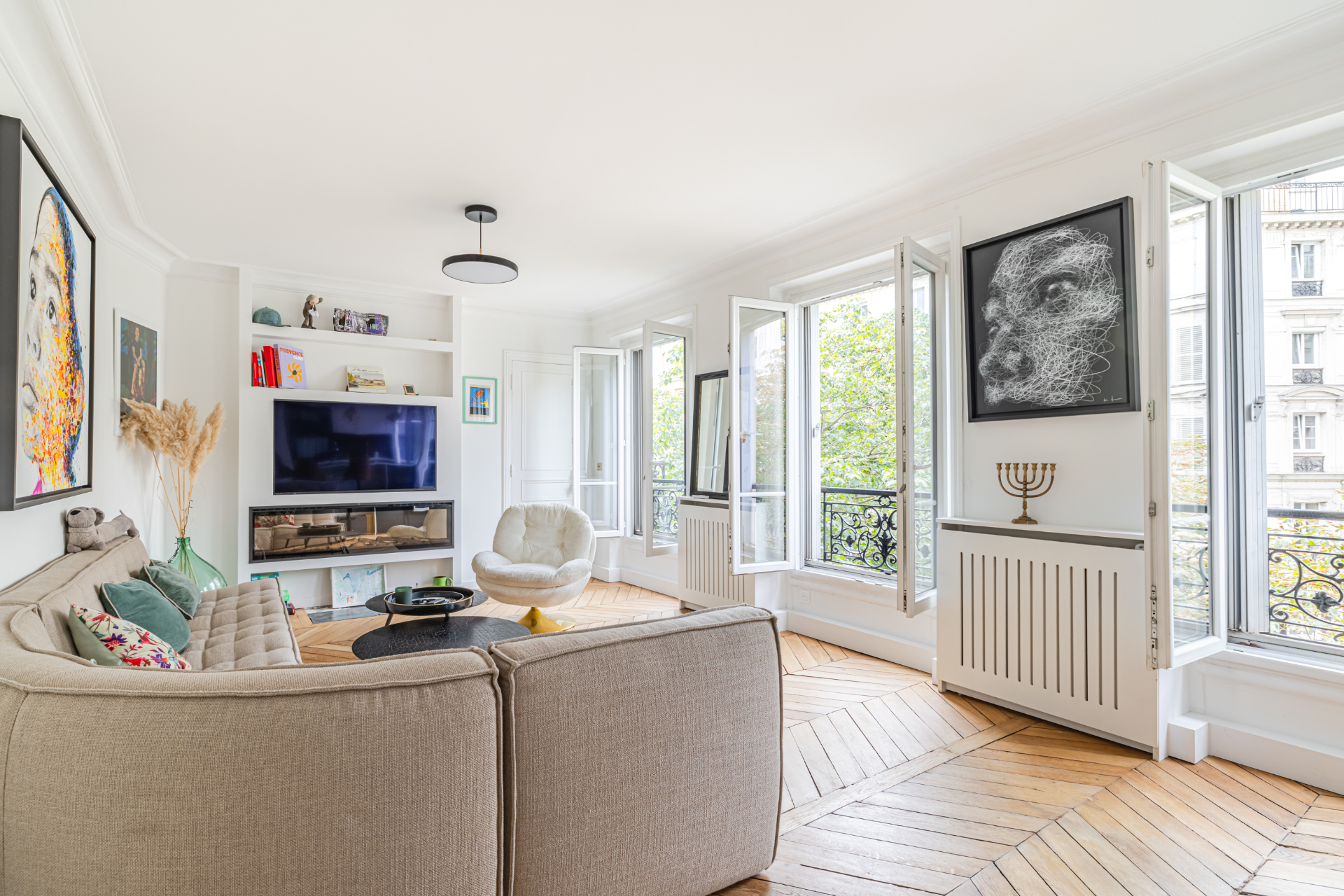 Crozatier - Aligre - 3 pièces rénové - 2 chambres avec balcon et ascenseur