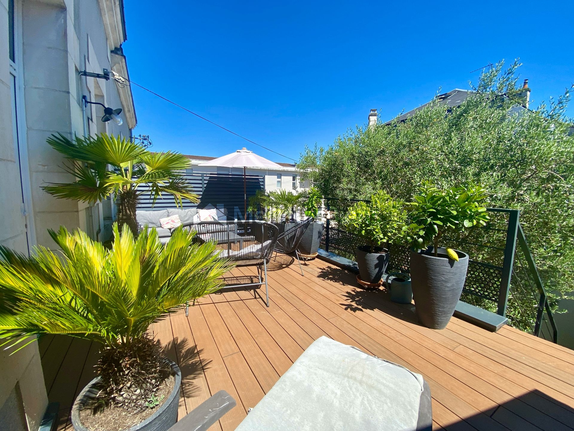 Poitiers, quartier Chilvert, élégante maison familiale avec jardinet et terrasse