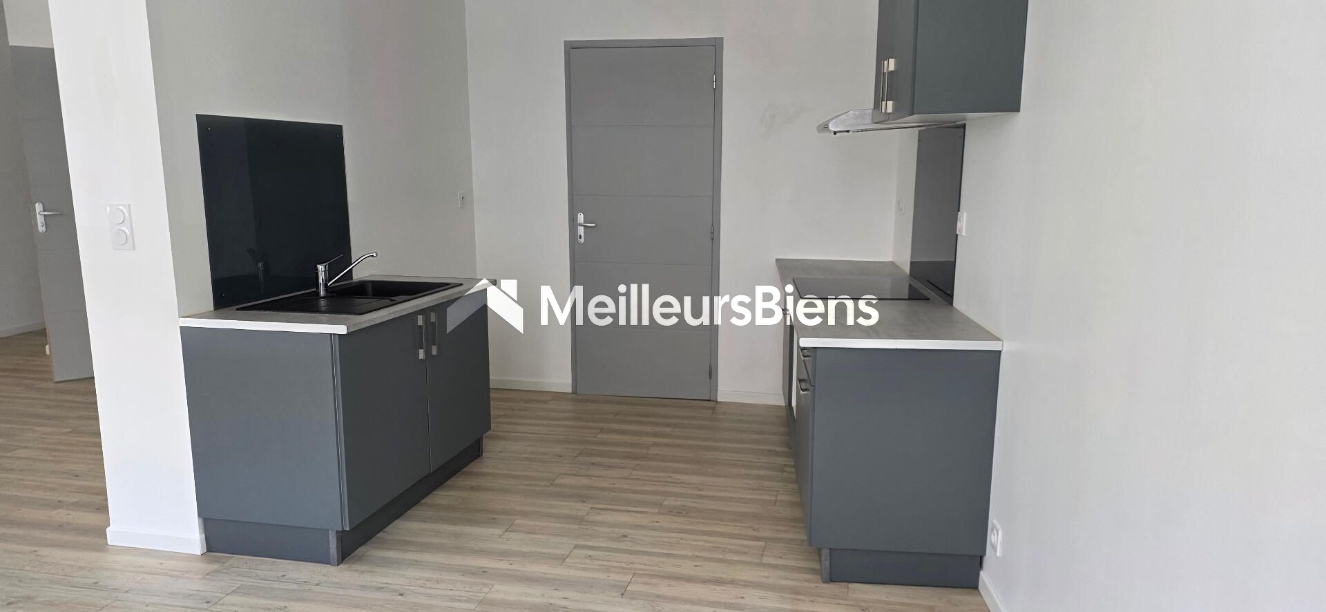 A LOUER : Appartement 3 pièces 73,96 m² en rez-de-chaussée à Plestin-les-Grèves