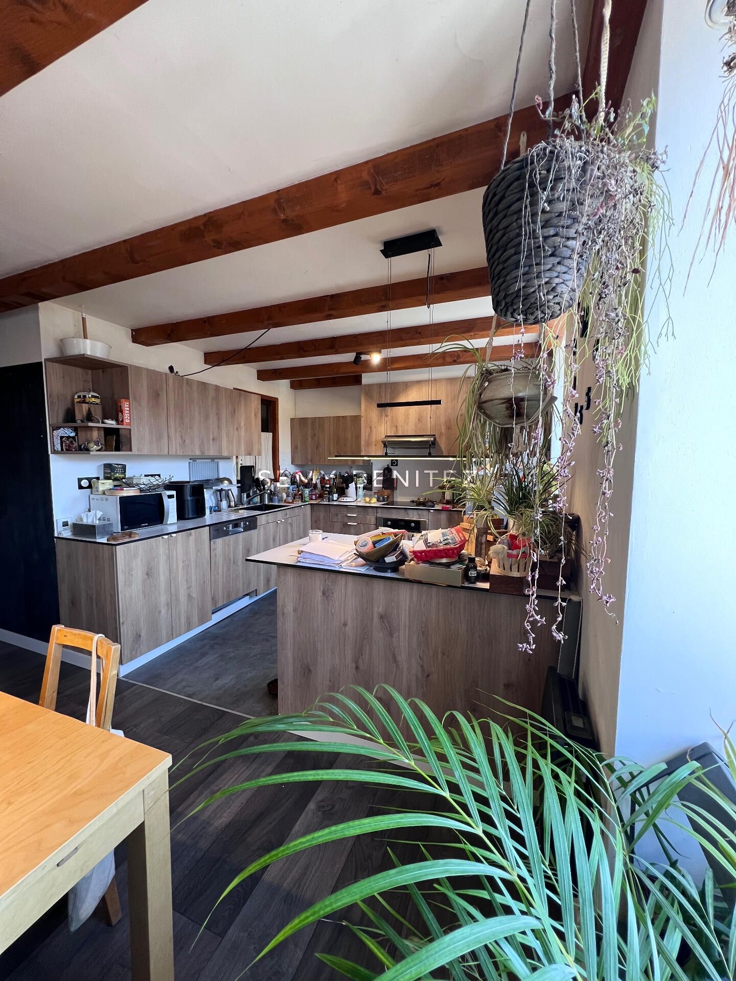 Maison avec un appartement T2