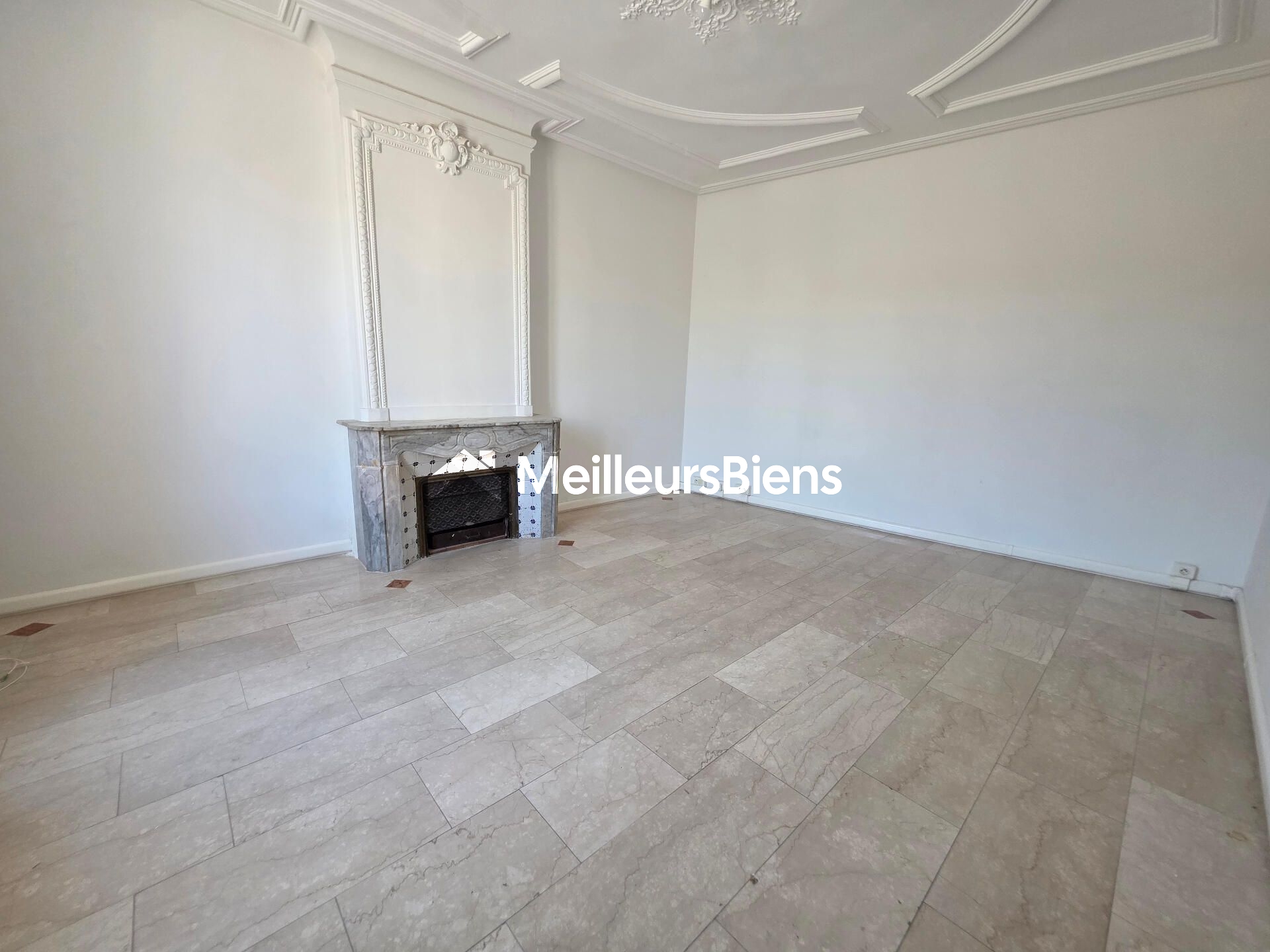 Projet Investisseurs/ Maison familiale/Professions libérales
