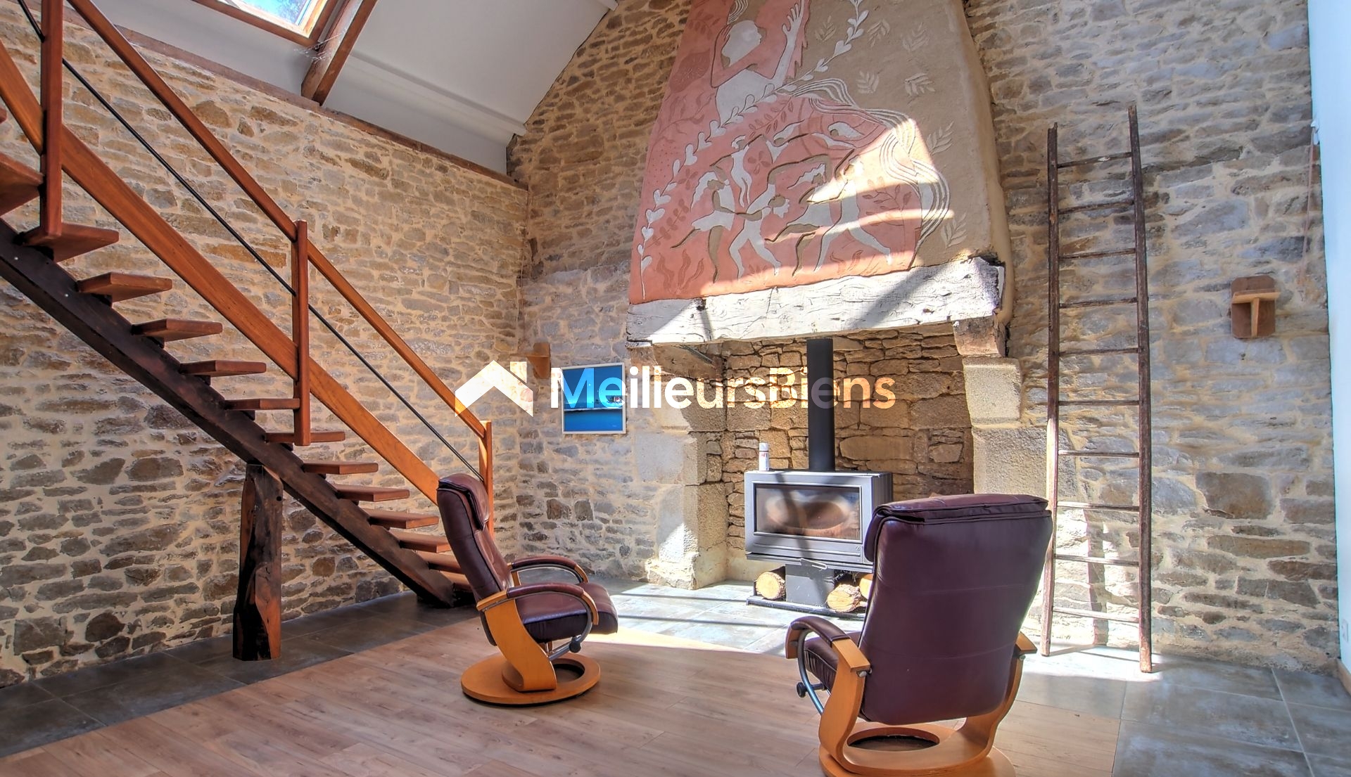 Longère à Arzano 287 m², deux maisons, 7 chambres, grand terrain