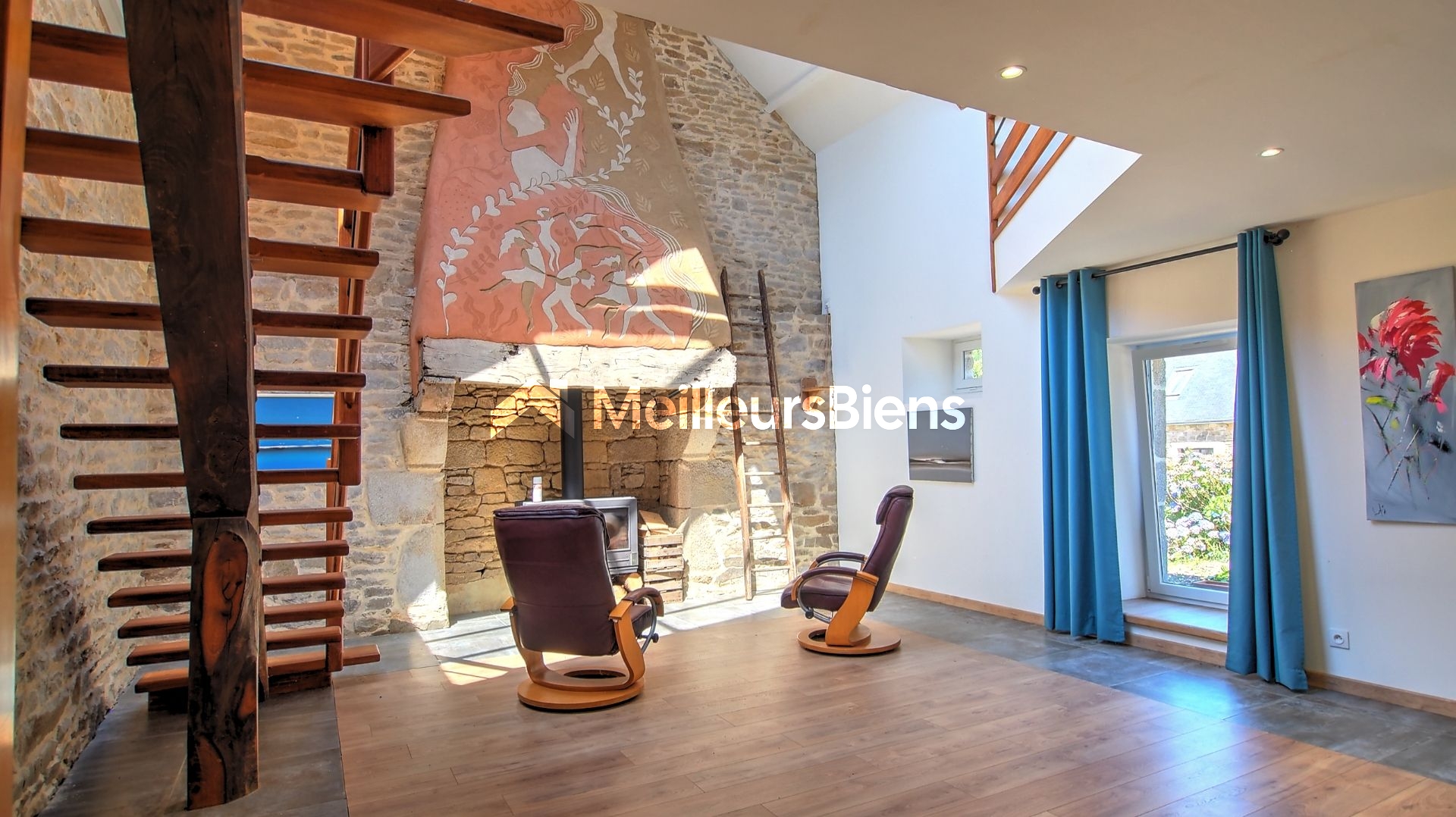 Longère à Arzano 287 m², deux maisons, 7 chambres, grand terrain