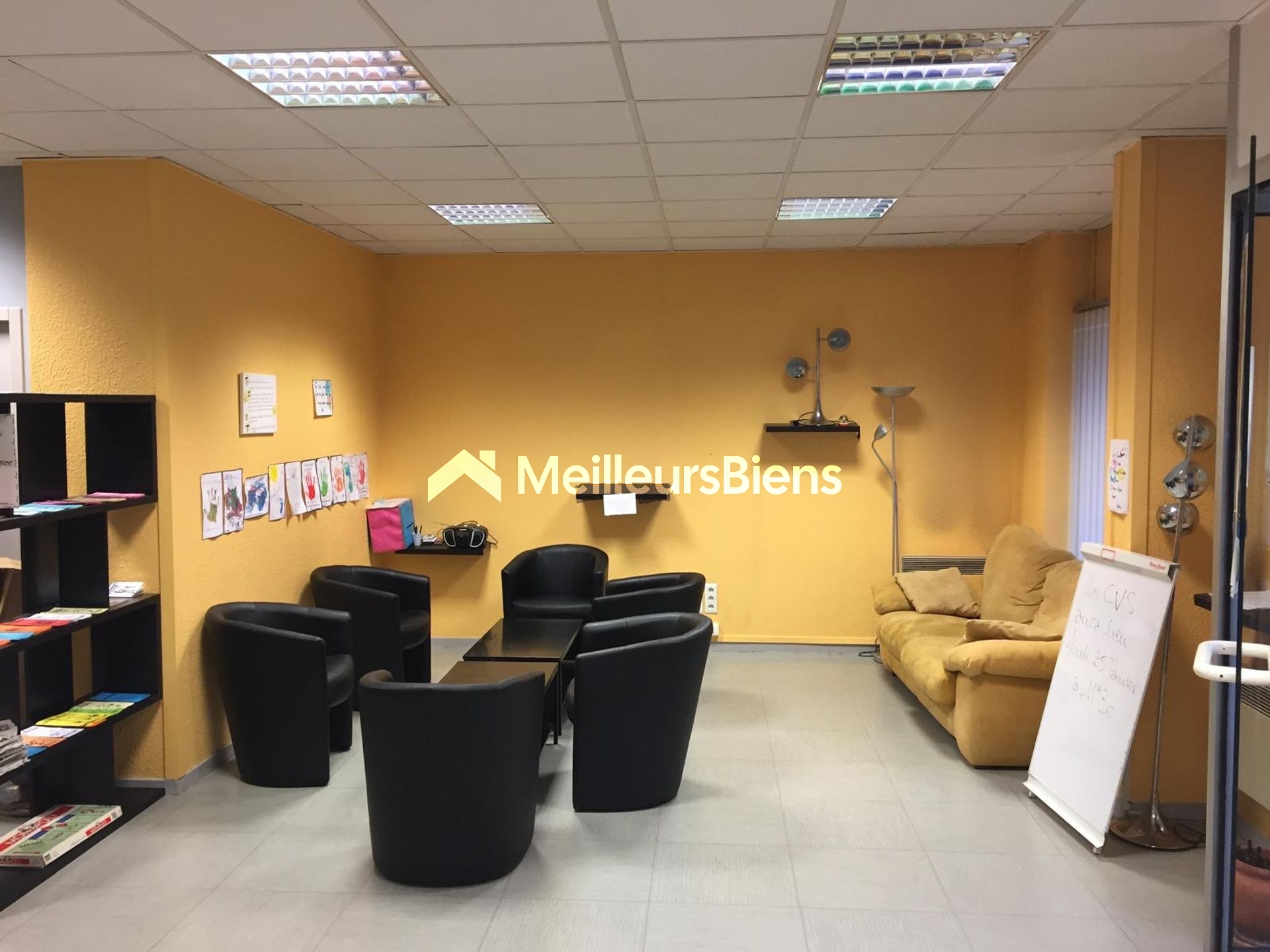 Bureau professionnel 100 m² à Montbéliard centre, usage polyvalent