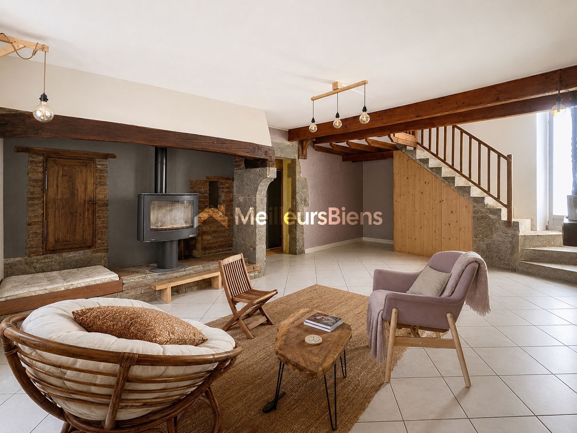 Sud Ardèche – Beaulieu – Maison en pierre  110 m2 habitables
