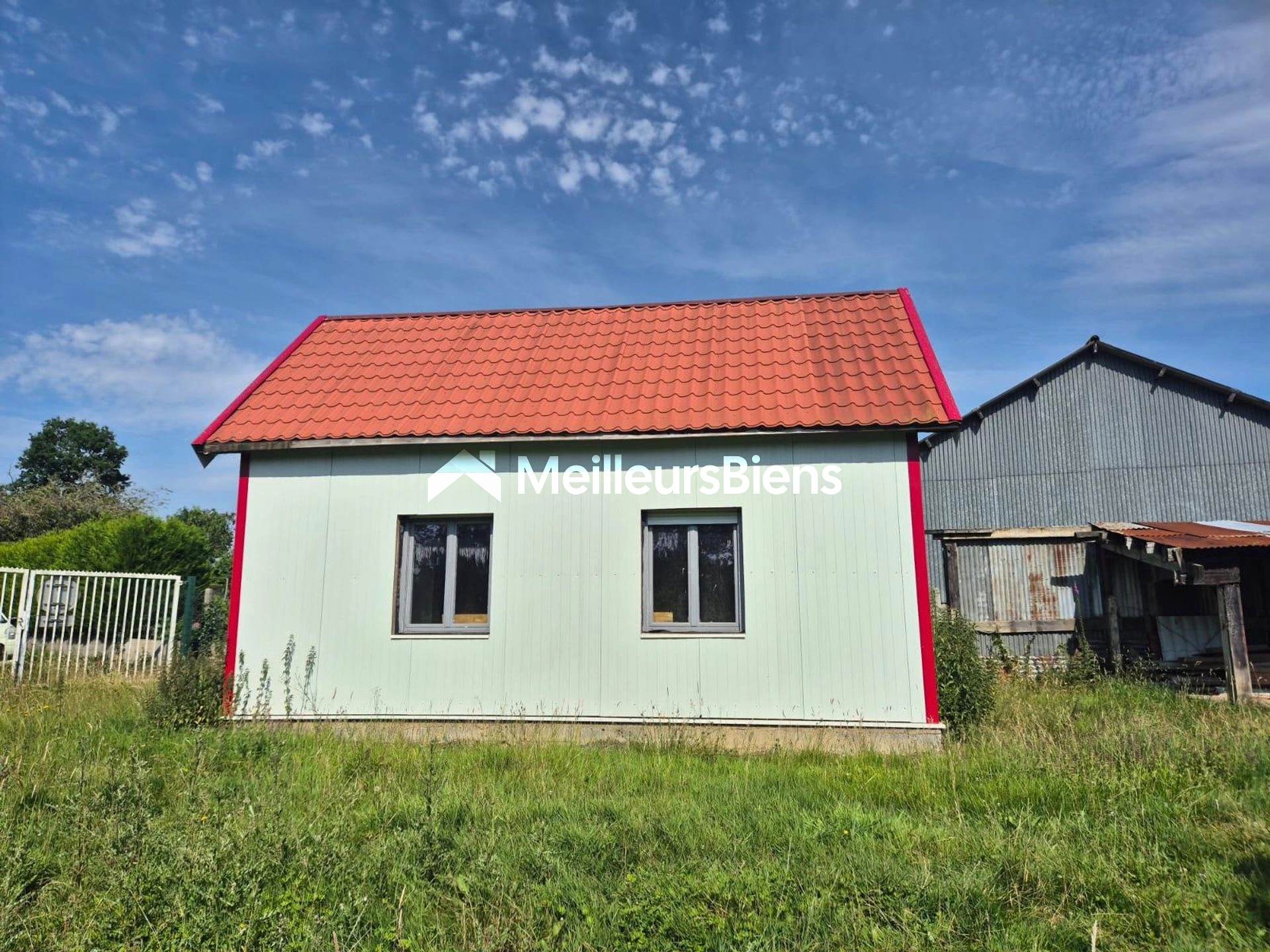 Chalet viabilisé avec étang