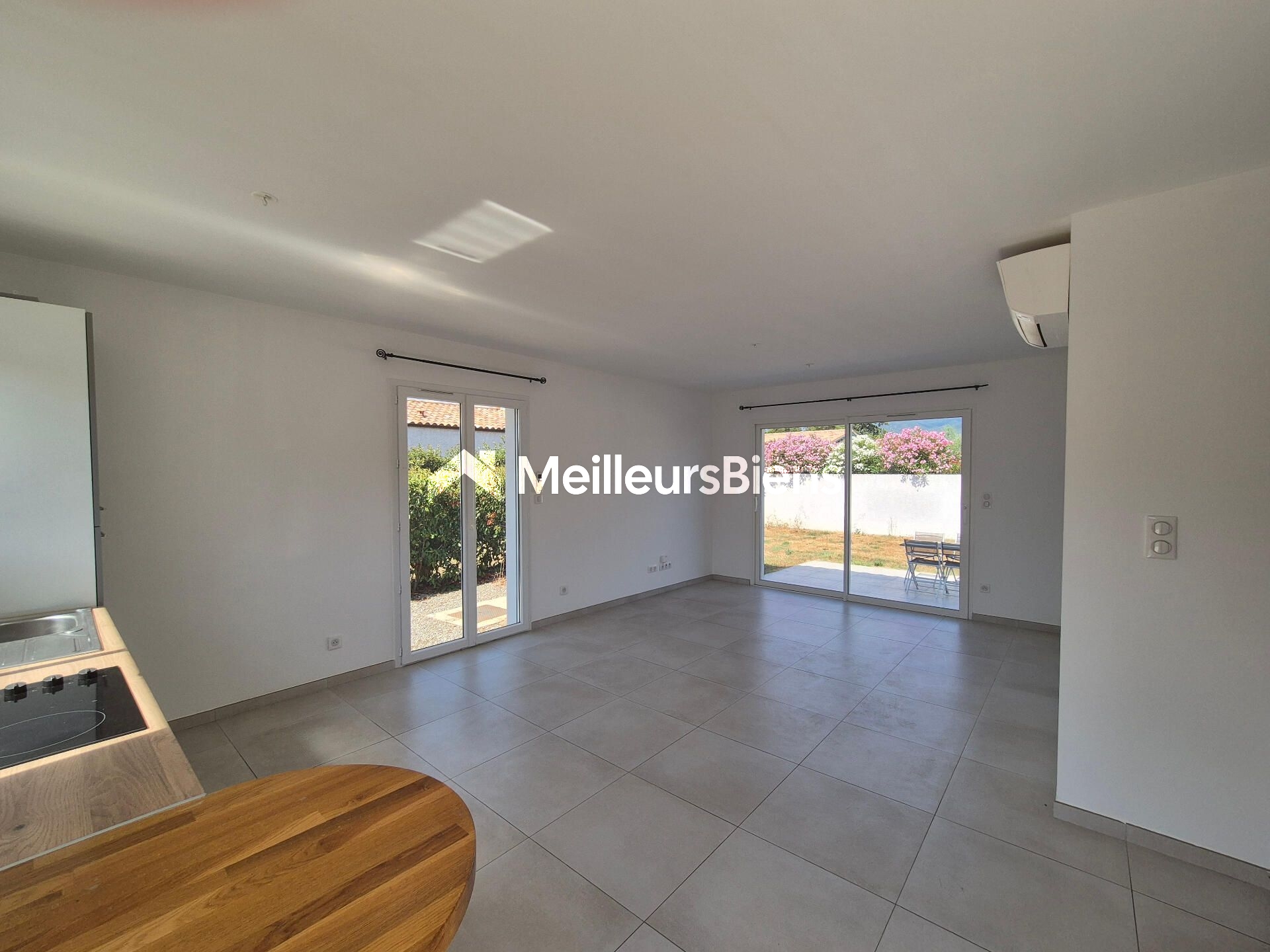 Maison récente de 63m2 avec terrain de 399m2 à Ghisonaccia