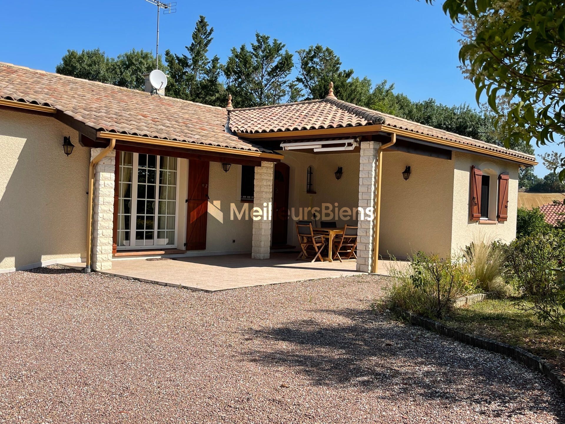 Exclusivité Maison T4 avec piscine sur parc de 3500m2
