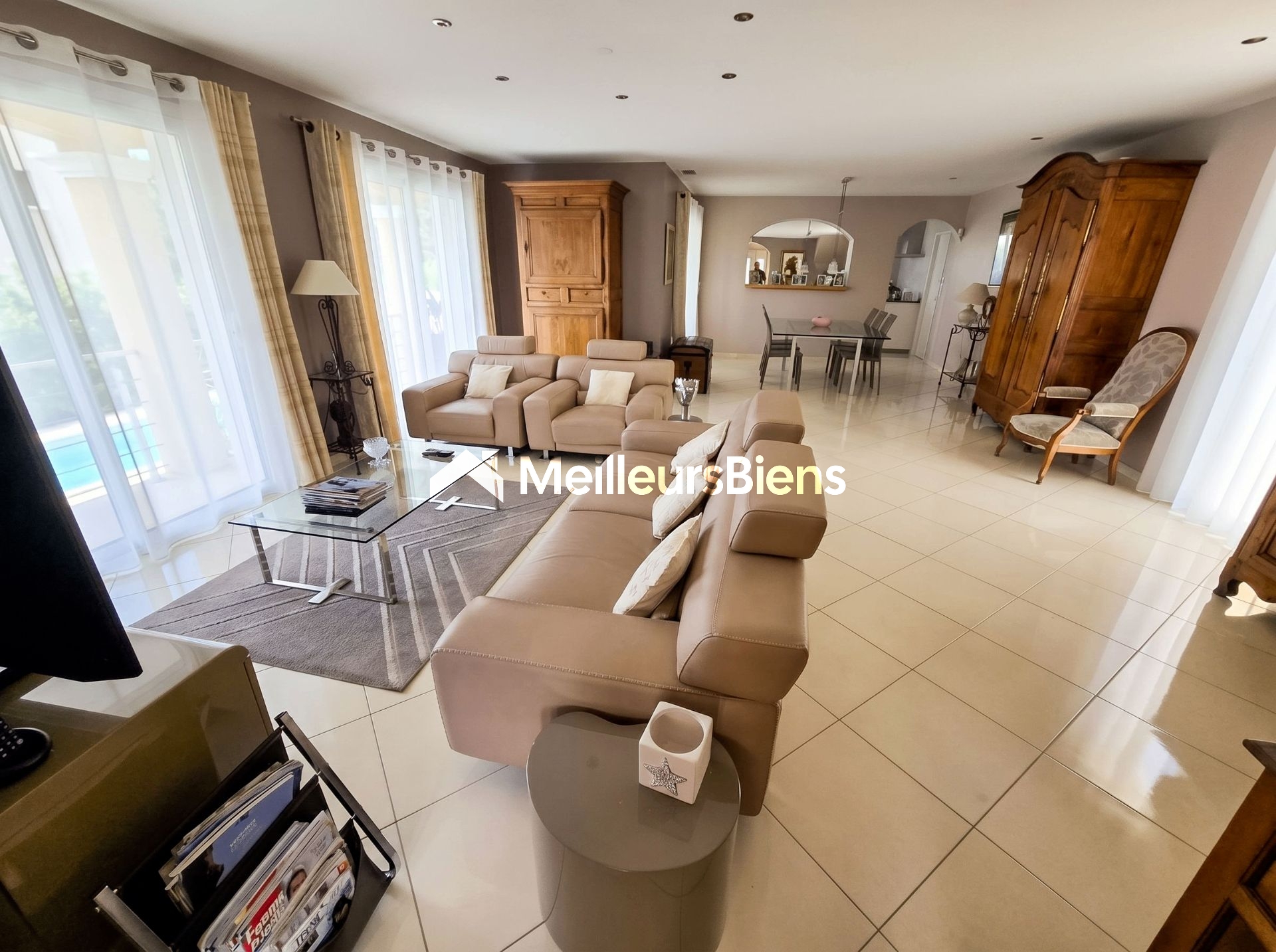 Maison 185 m² à Narbonne, 4 chambres sur terrain de 810 m²