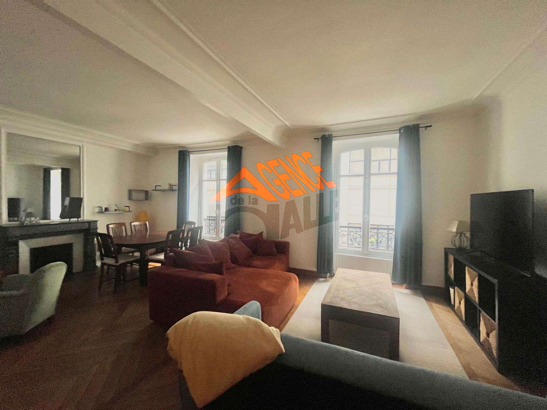 Très bel appartement meublé type F2 d'une superficie de 59,30m² idéalement situé dans le 17ème Arr.