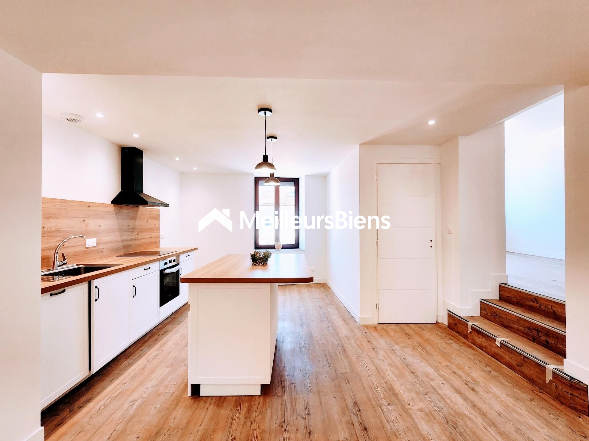 Maison rénovée – 96 m² – 3 chambres - 1 bureau – Garage – Sous-sol complet – Terrasse – À 10 mn de Toul