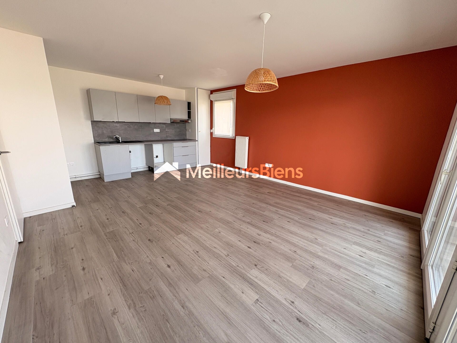 Appartement 2 chambres une place de parking