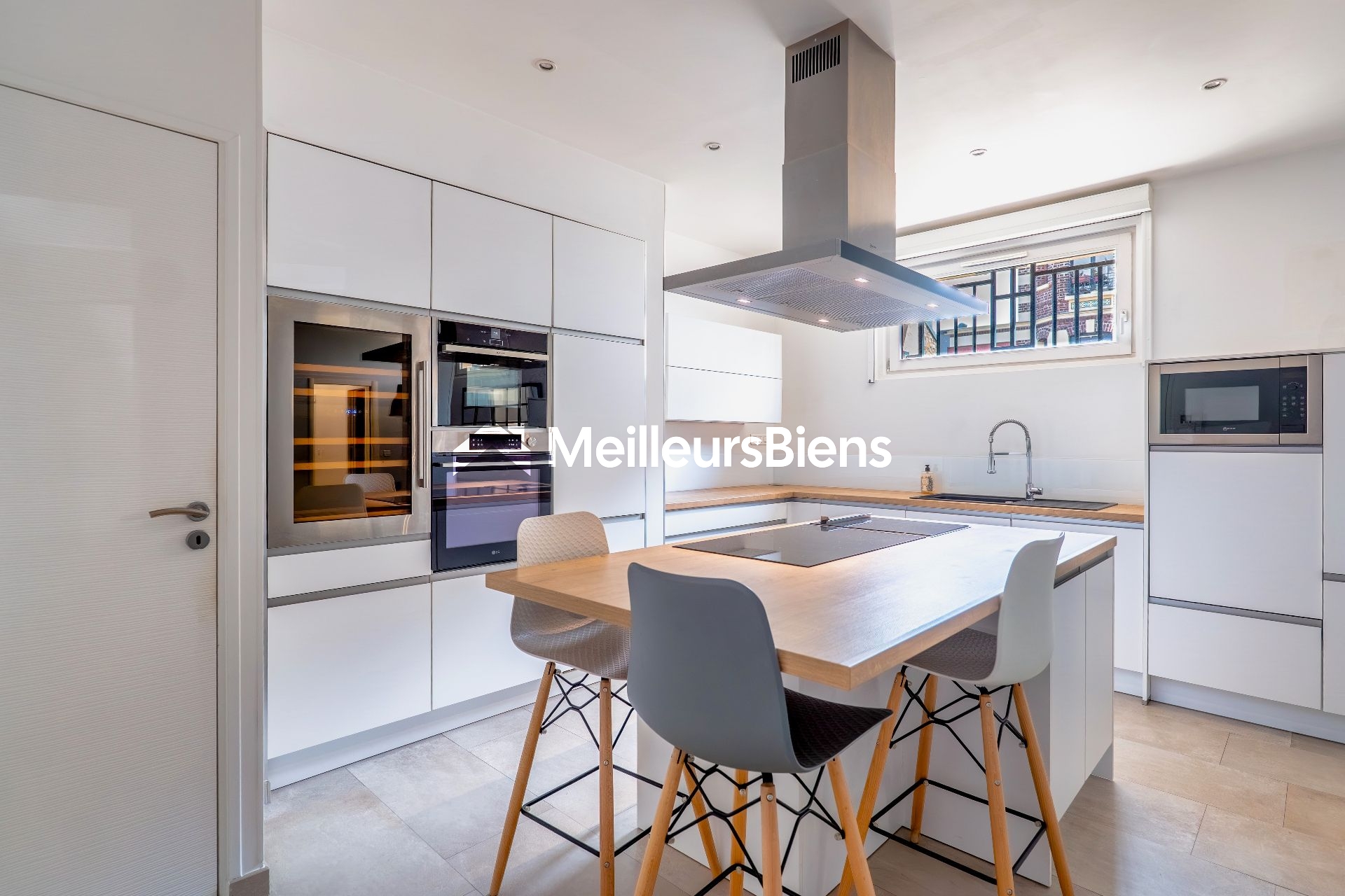 3 pièces 70 m² - excellent état - parking