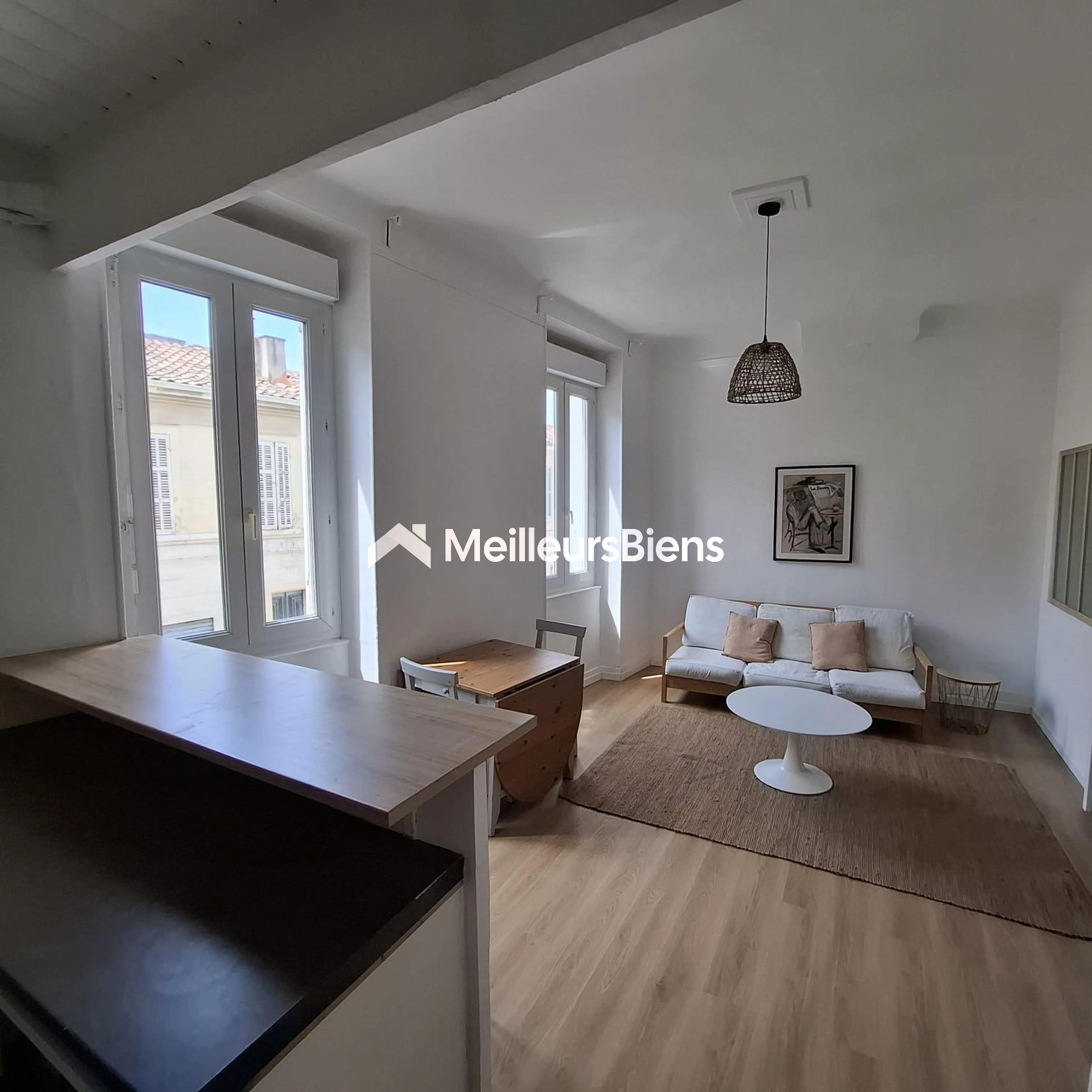 Appartement 2 pièces de 44 m² à Marseille 13004,