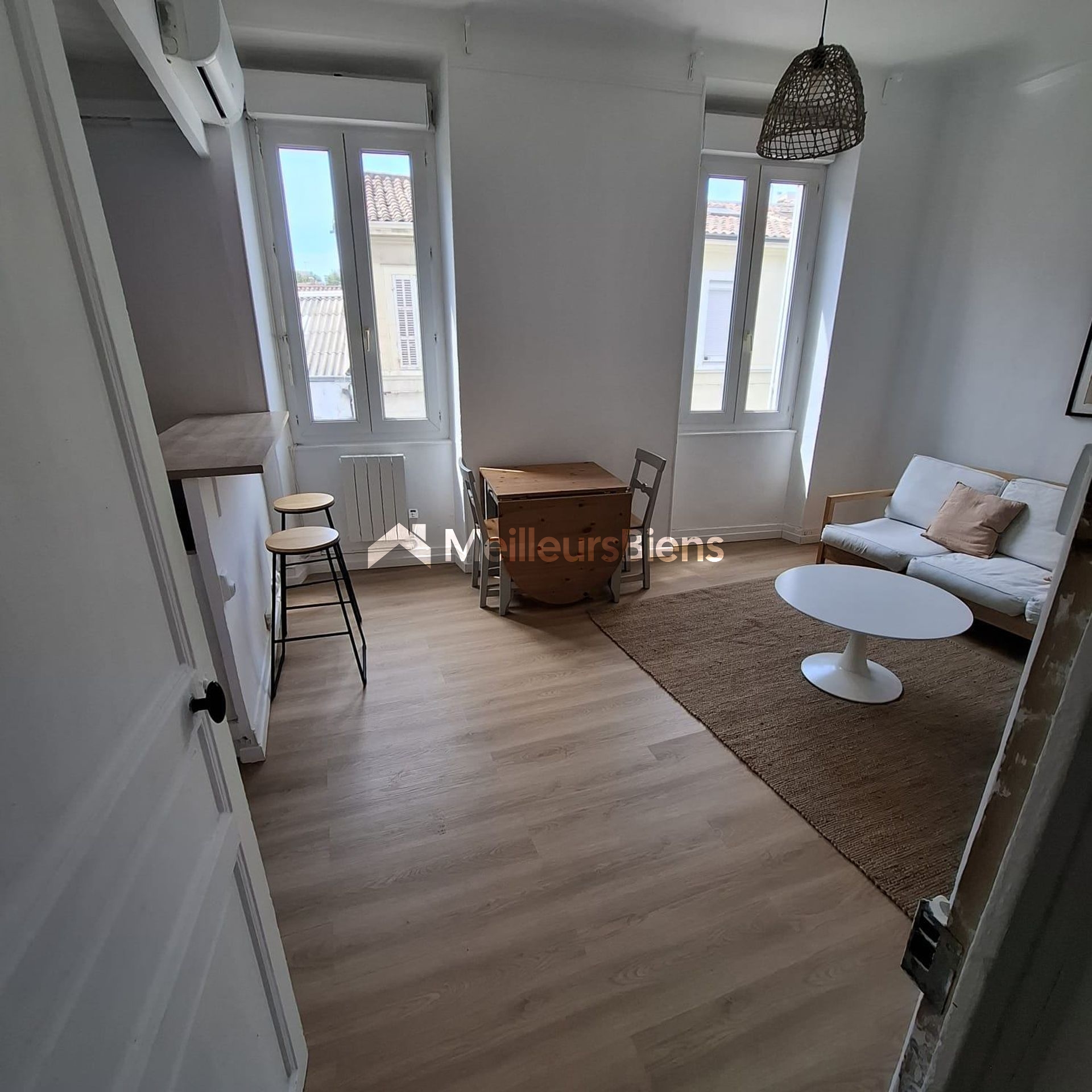 Appartement 2 pièces de 44 m² à Marseille 13004,