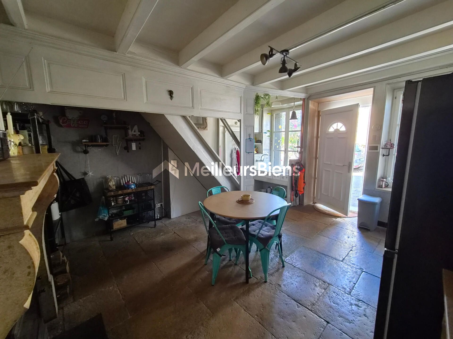 Maison 156m² située à SAVIGNY