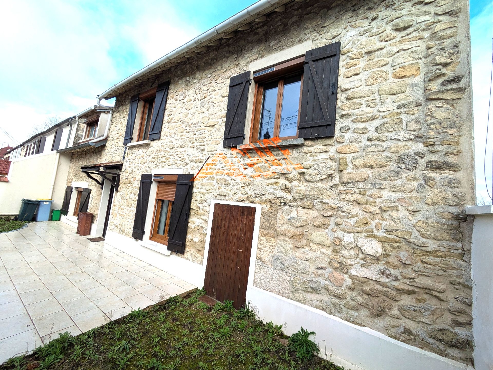 Jolie maison de Ville proche LUZARCHES
