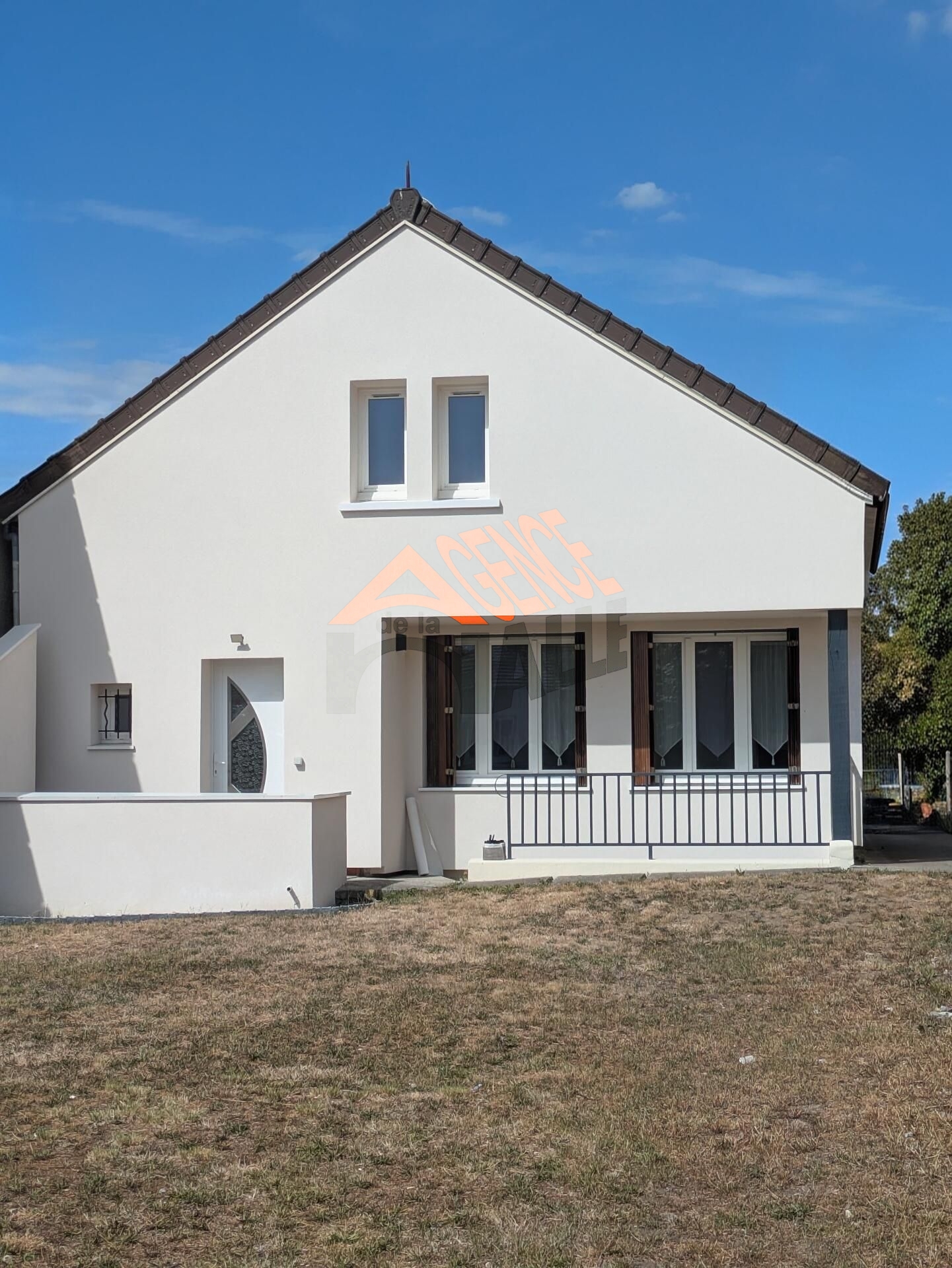 CHAUMONTEL pavillon familial
