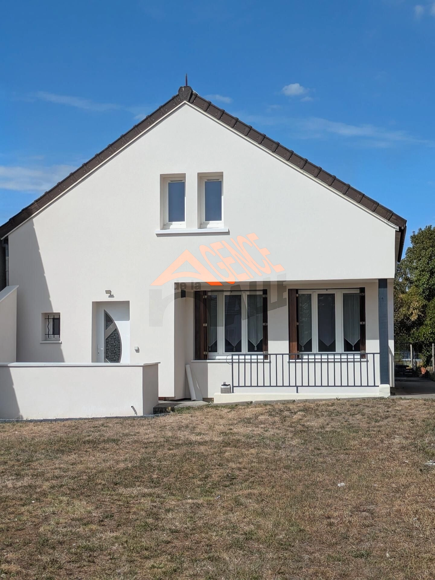 CHAUMONTEL pavillon familial