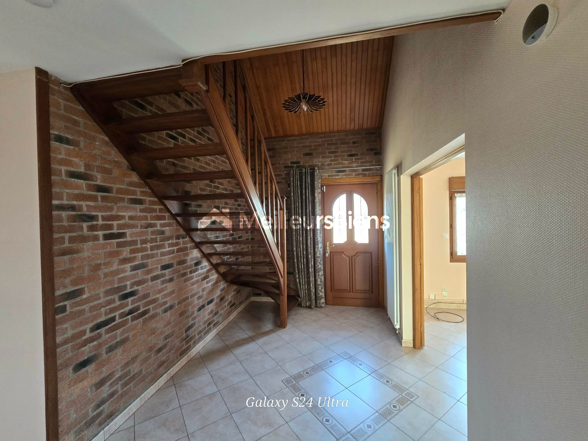 Maison 6 pièces 3 chambres 149 m² proche Le Quesnoy, terrain 2500 m²