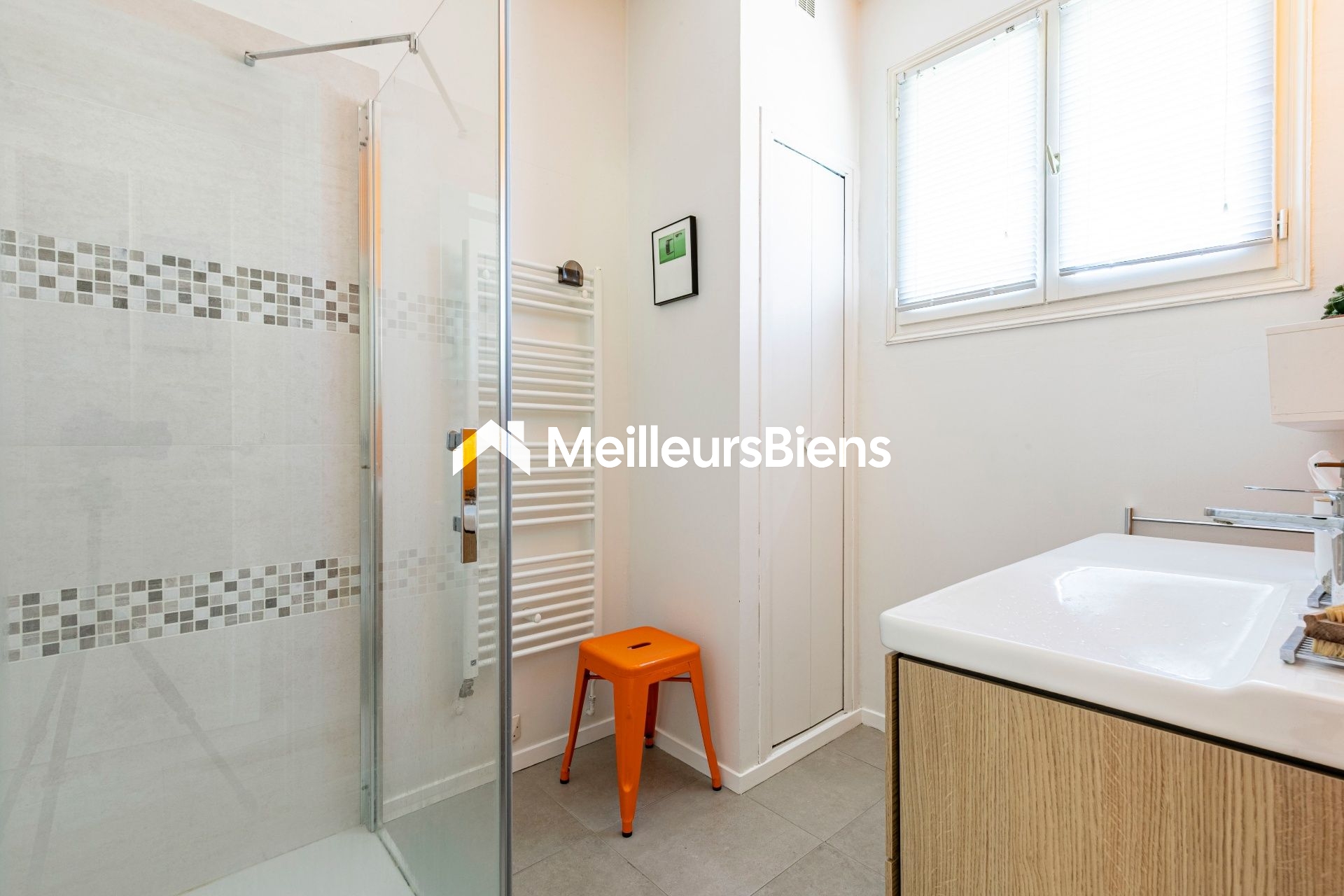 RUEIL-MALMAISON - CENTRE VILLE BOIS PREAU - MAISON 100 M² ENVIRON - 3 CHAMBRES - TERRAIN  300 M² - GARAGE - 2 PARKINGS -