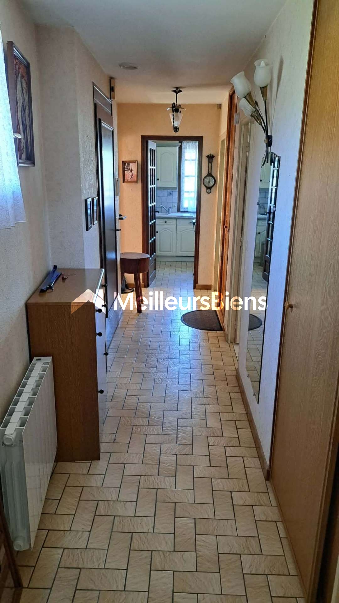 Maison de plain-pied 68 m² avec terrain de 378 m², garage.