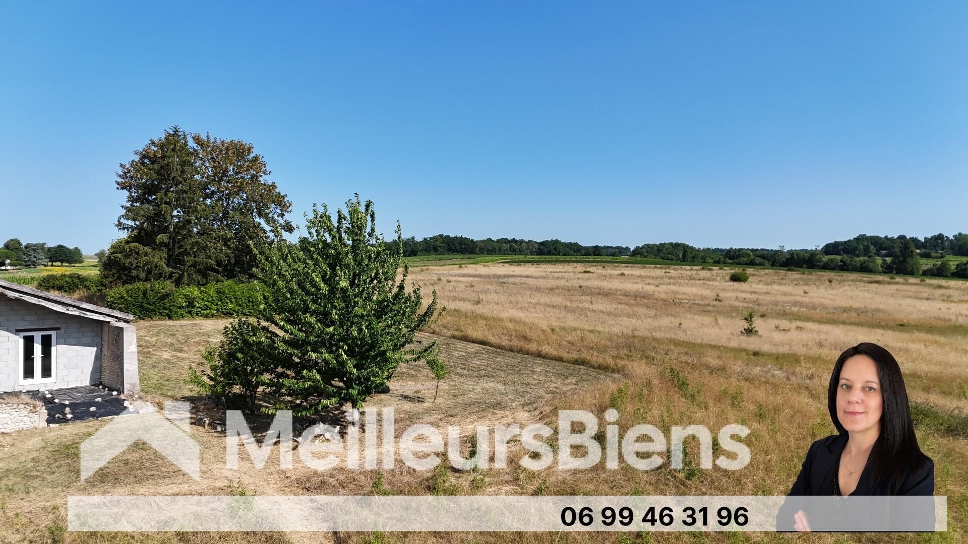 Maison Charentaise à rénover, déjà habitable, grand terrain et dépendances