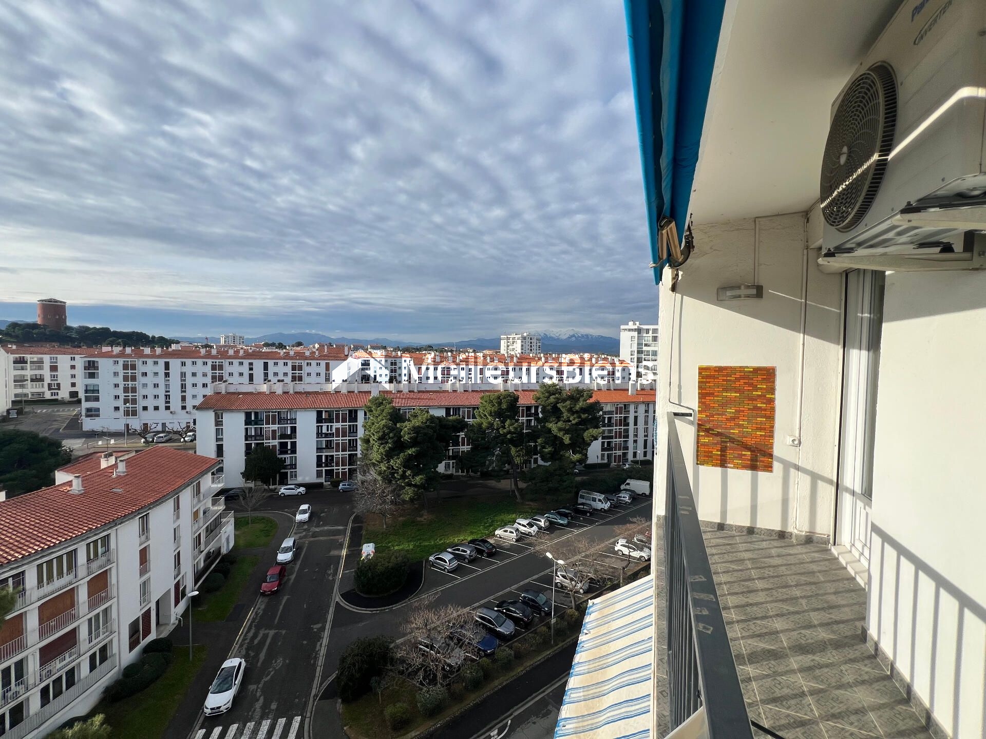 Appartement T4 de 102 m2  9 ème et dernier étage