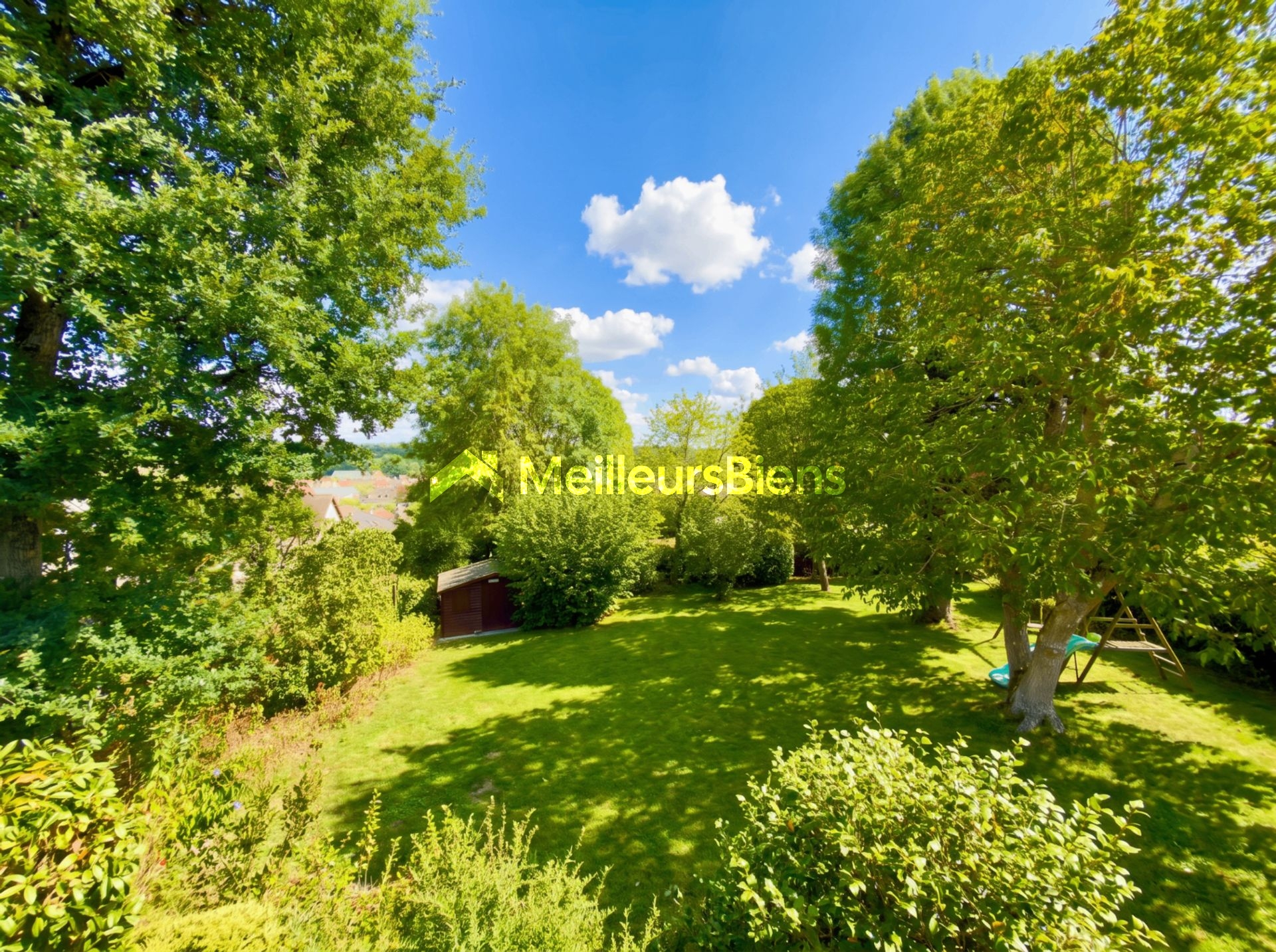 Maison d’architecte familiale – 7 pièces, 5 chambres – Terrain de 1 500 m² – Auffargis