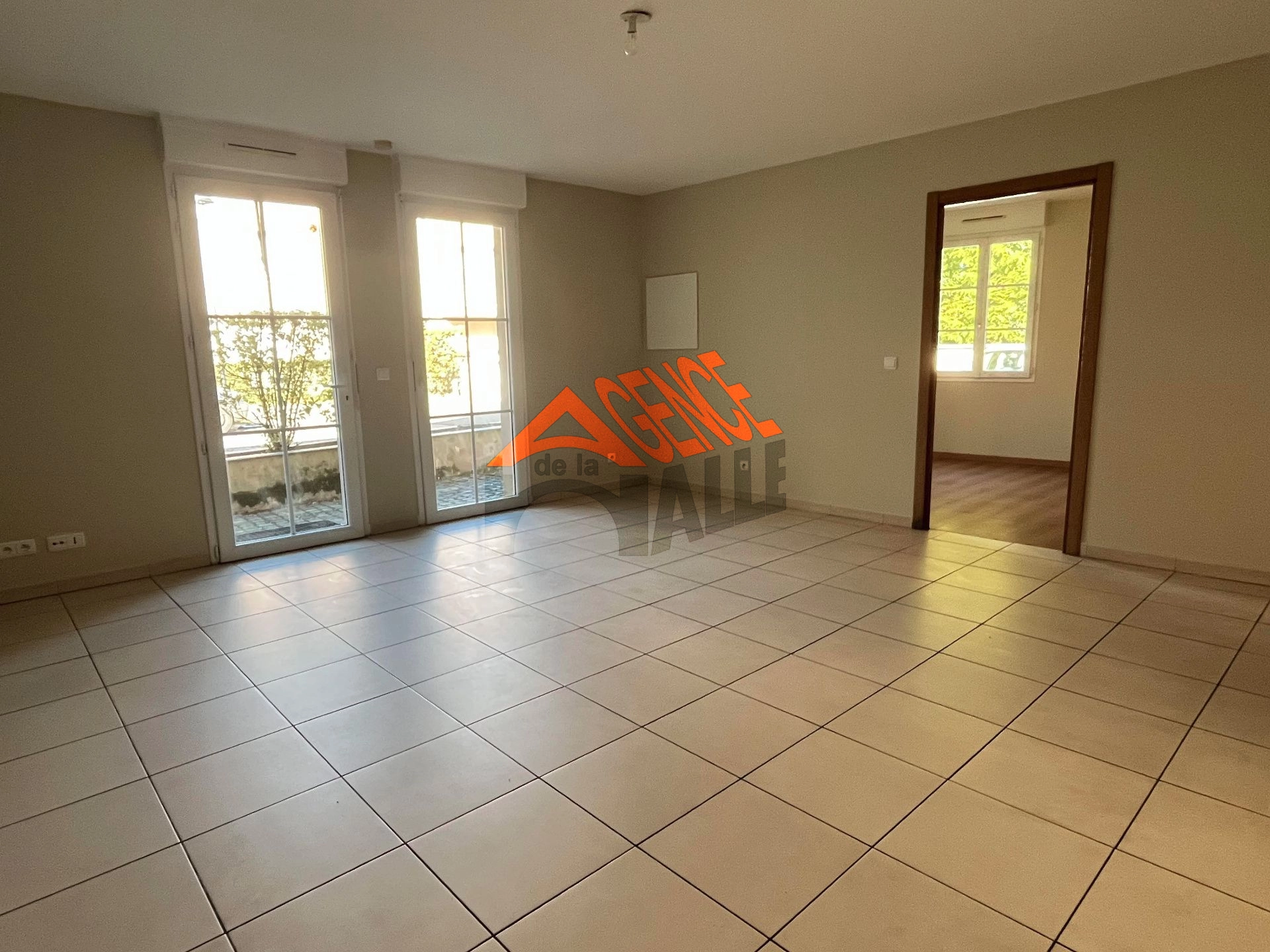 Très bel appartement de type F2 d'une superficie de 51,04m² idéalement situé dans une résidence calme et sécurisée