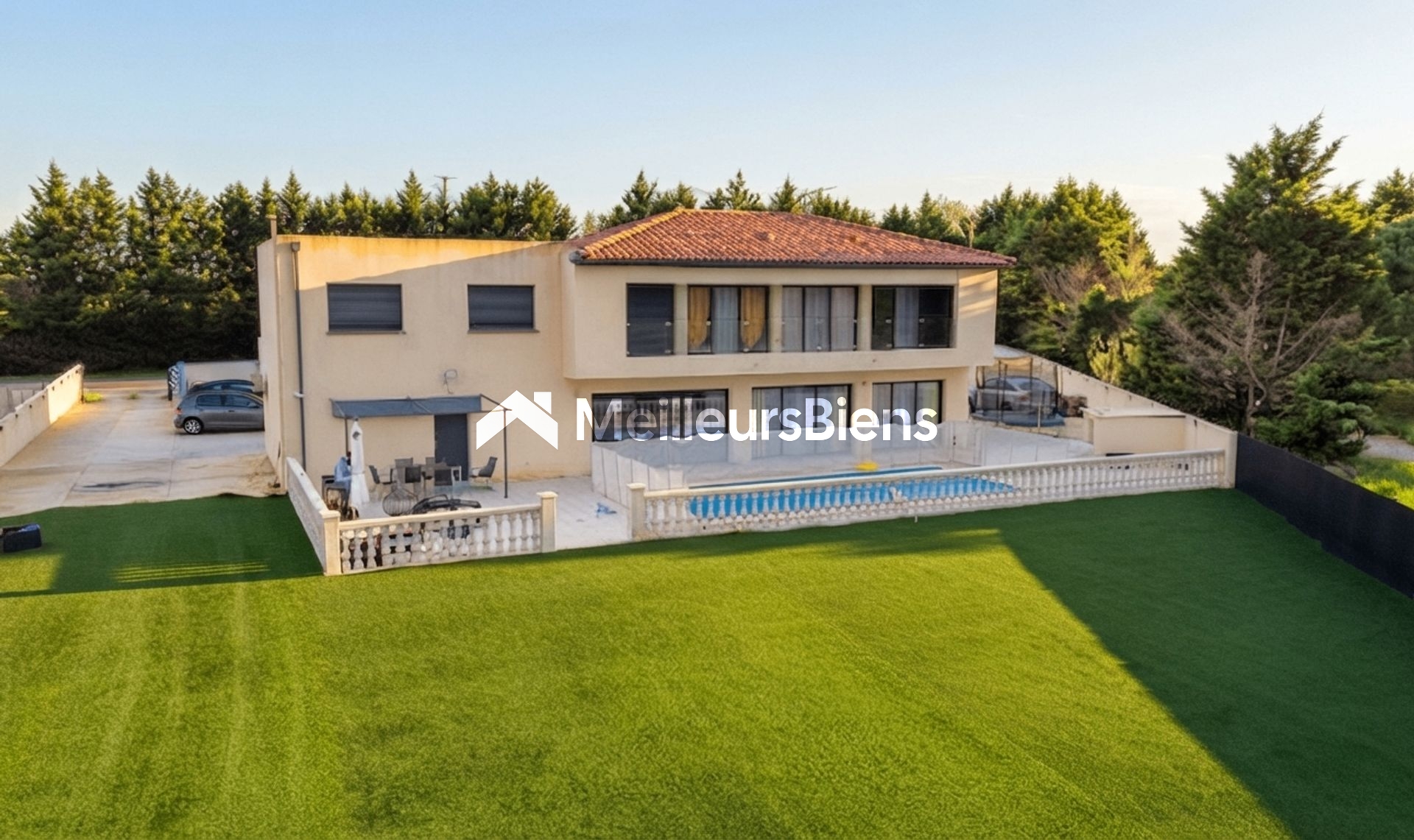 Villa 310 m2 avec piscine