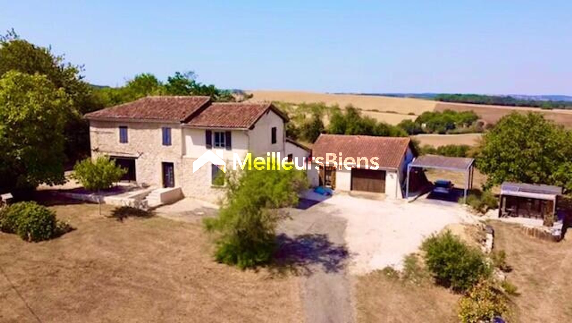 Labéjan - Exclusivité - Maison familiale avec vue Pyrénées, dépendances, verger et mare