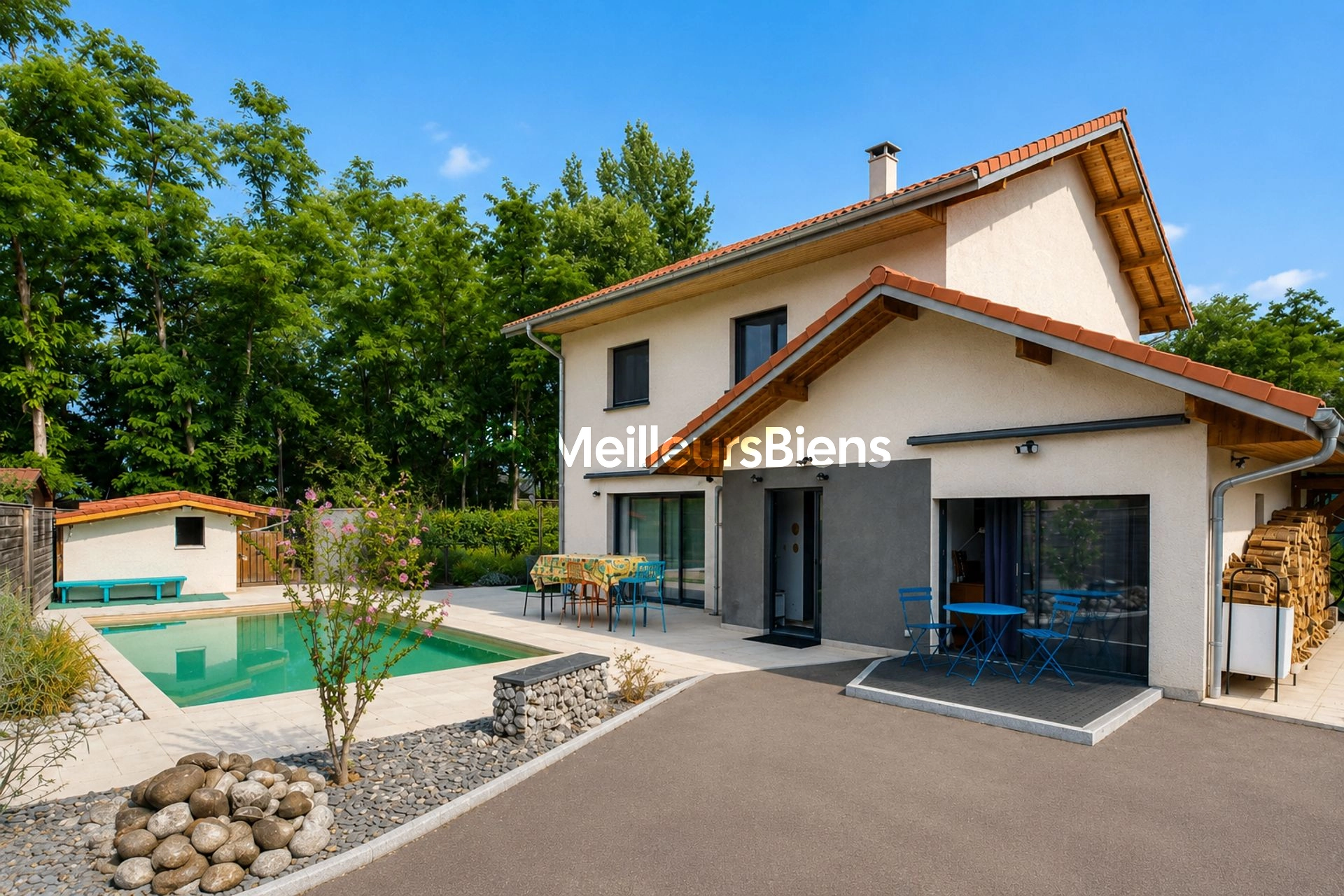 AMANCY - Belle maison familiale de 151m2 avec piscine - 4 chambres
