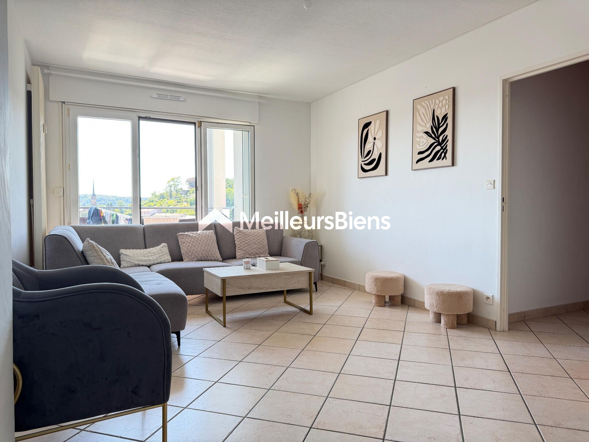 Appartement F4 d'une surface de 78 m² avec terrasse et garage à Montbéliard centre