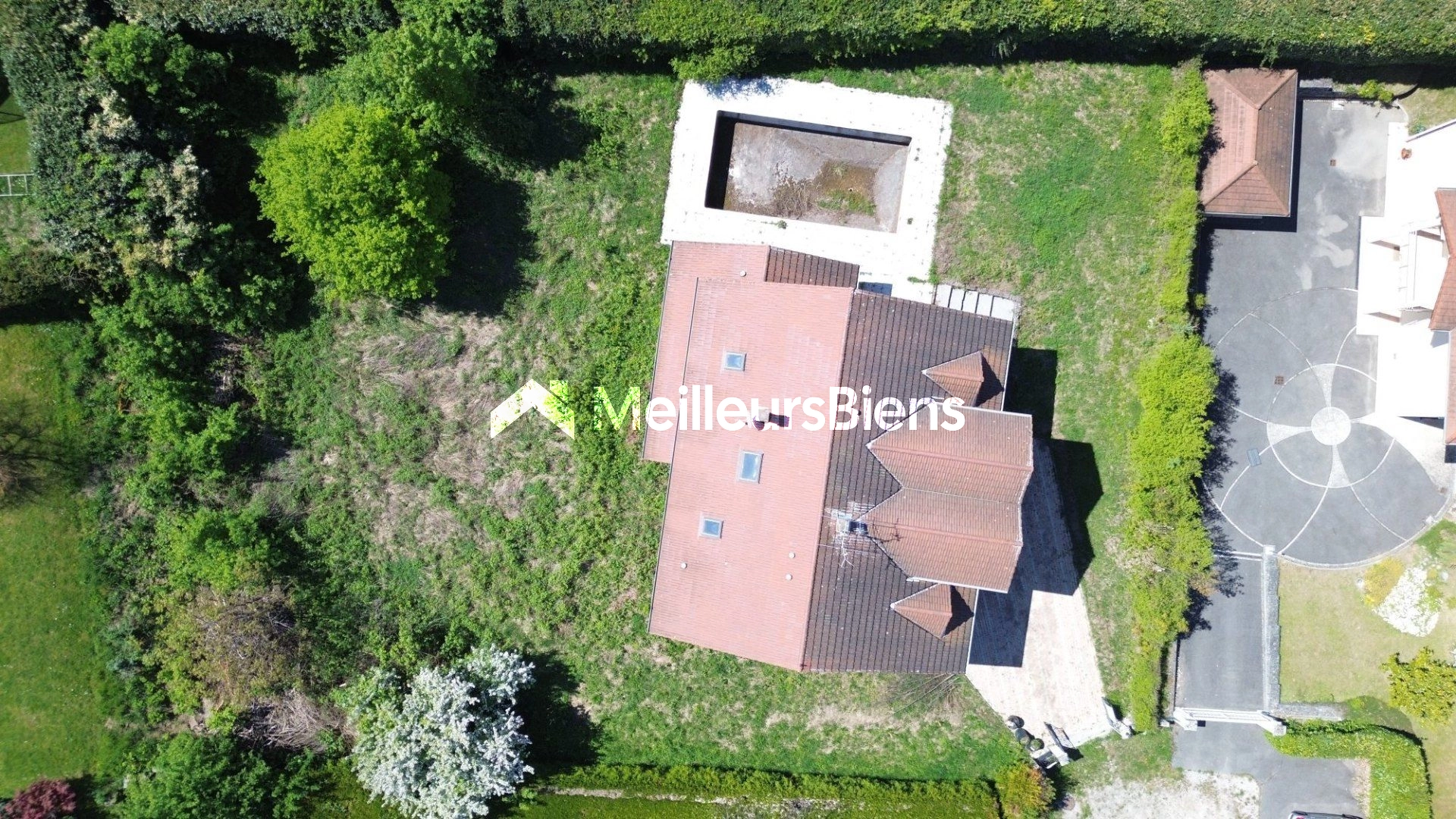 Neuvecelle 74500, maison familiale 7 pièces sur terrain de 1851 m²