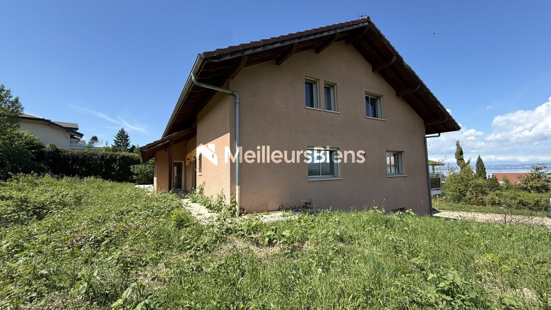 Neuvecelle 74500, maison familiale 7 pièces sur terrain de 1851 m²