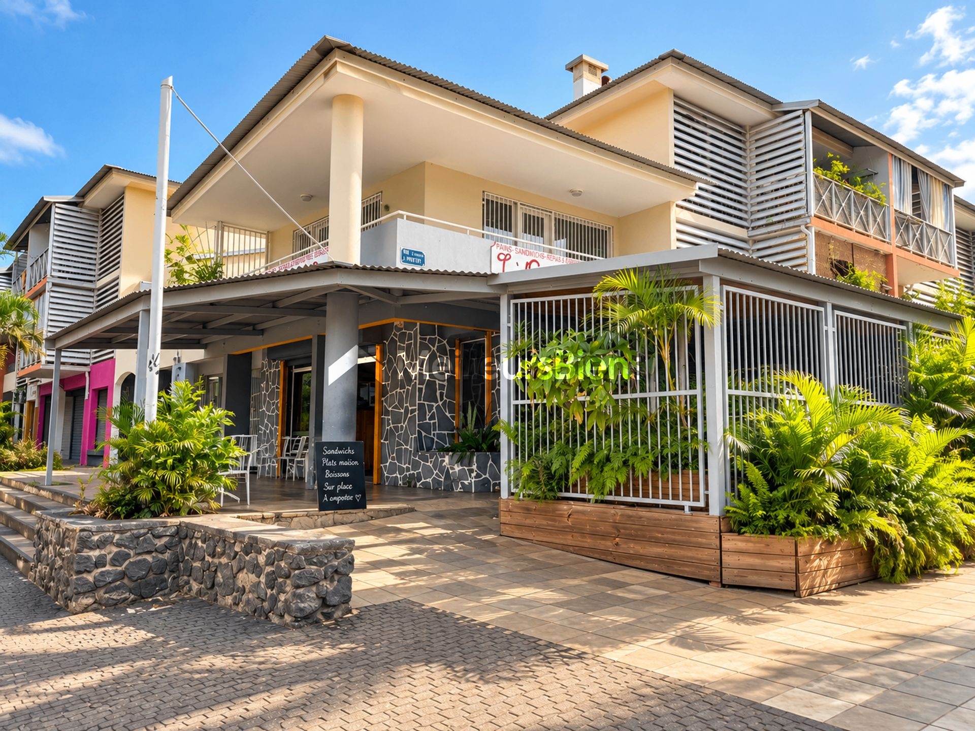 📍 SAINT-PAUL – LOCAL COMMERCIAL – EMPLACEMENT STRATÉGIQUE