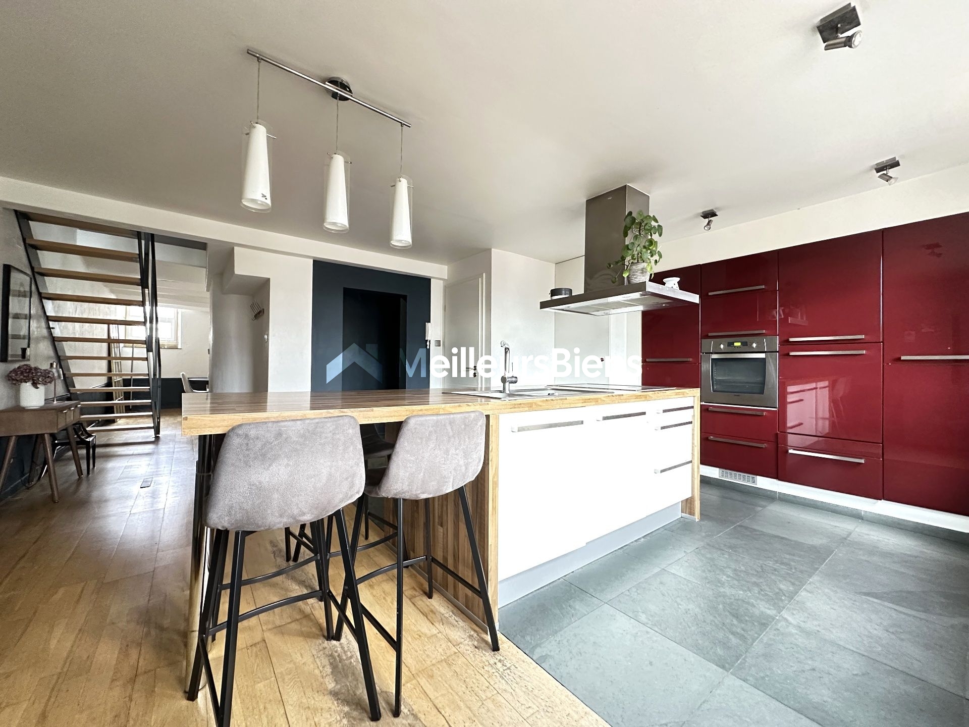 Triplex 137 m² à Marange-Silvange, 3 chambres, cour privative, garage