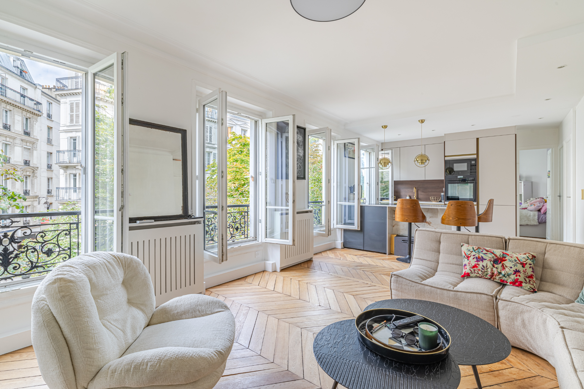 Secteur Crozatier / Aligre - Beau 3 pièces 2 chambres entièrement rénové