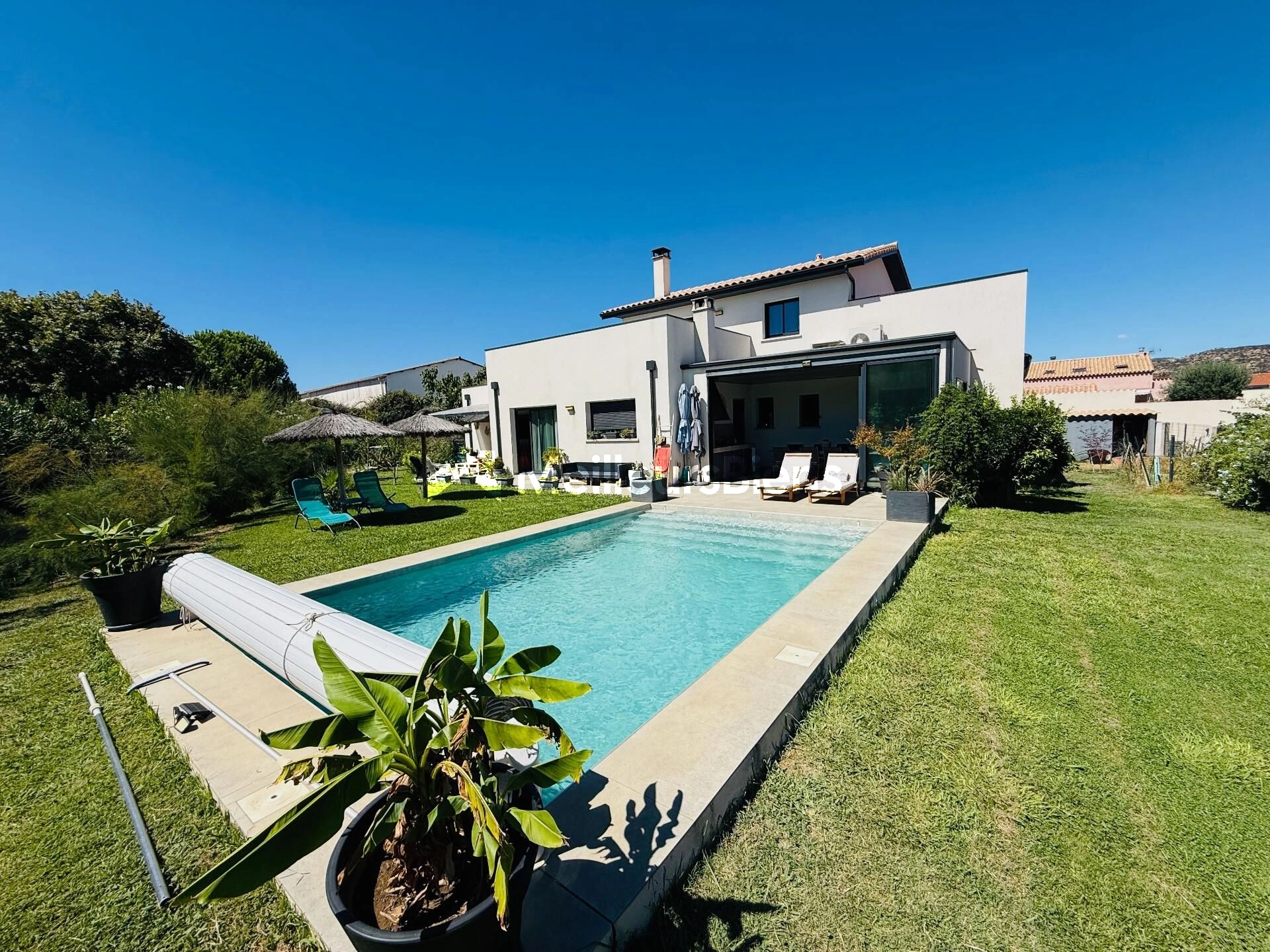 VILLA FAMILIALE 172M2 AVEC PISCINE