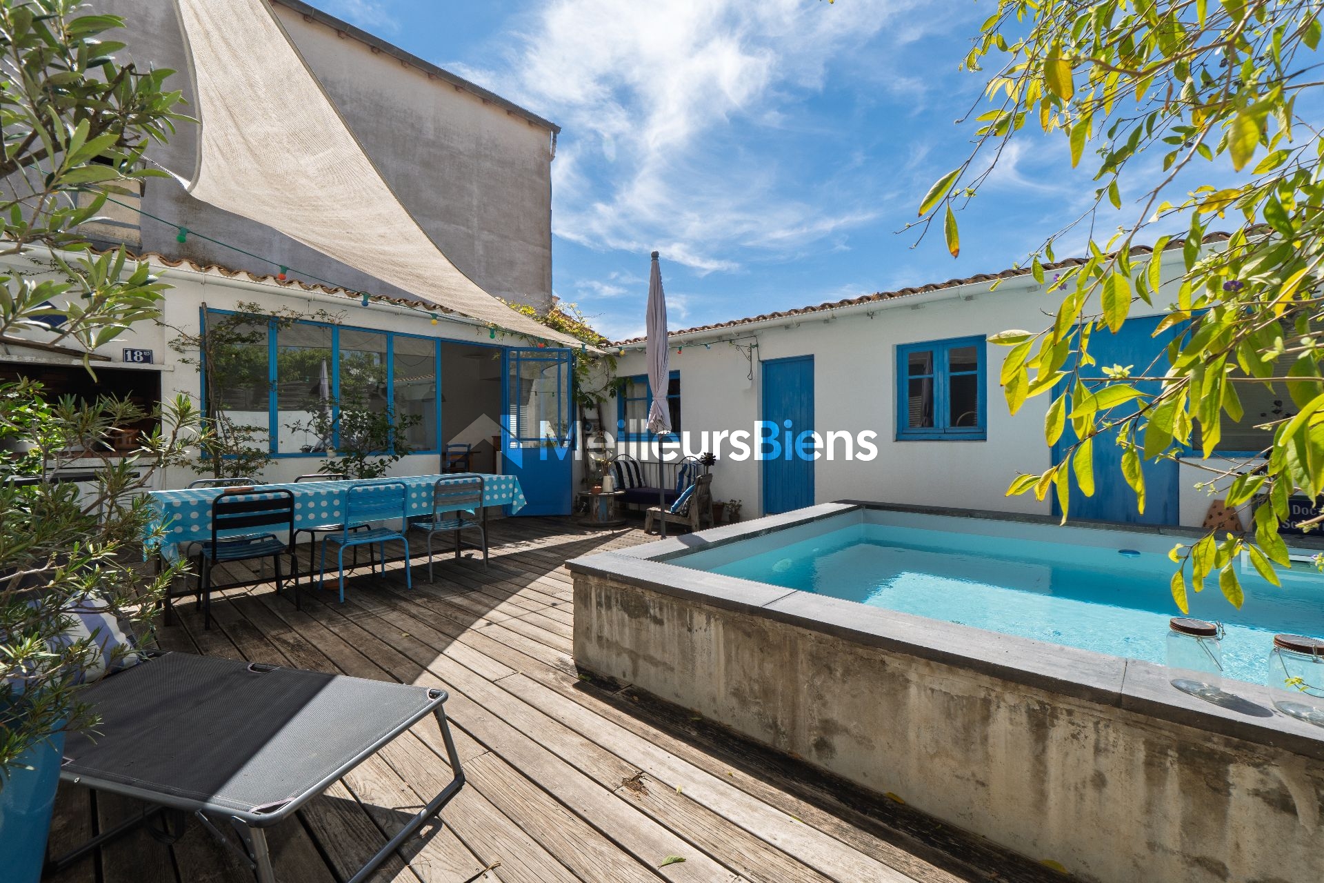 Maison atypique familiale 3 chambres à Sète avec buanderie et débarras