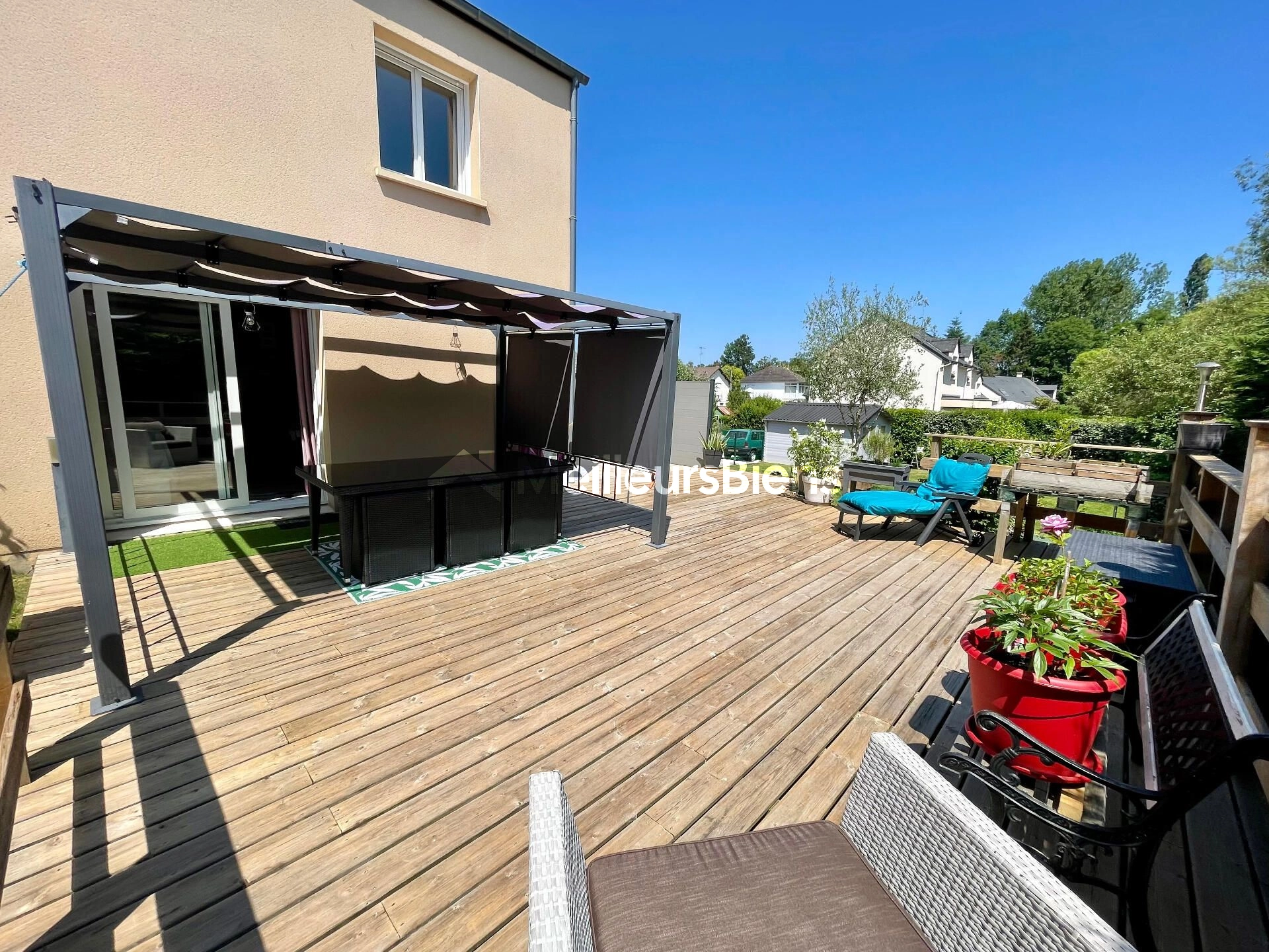 PAVILLON 112 M² – 4 CHAMBRES – LAVAL THÉVALLES – TERRAIN 583 M² – GARAGE 33 M²