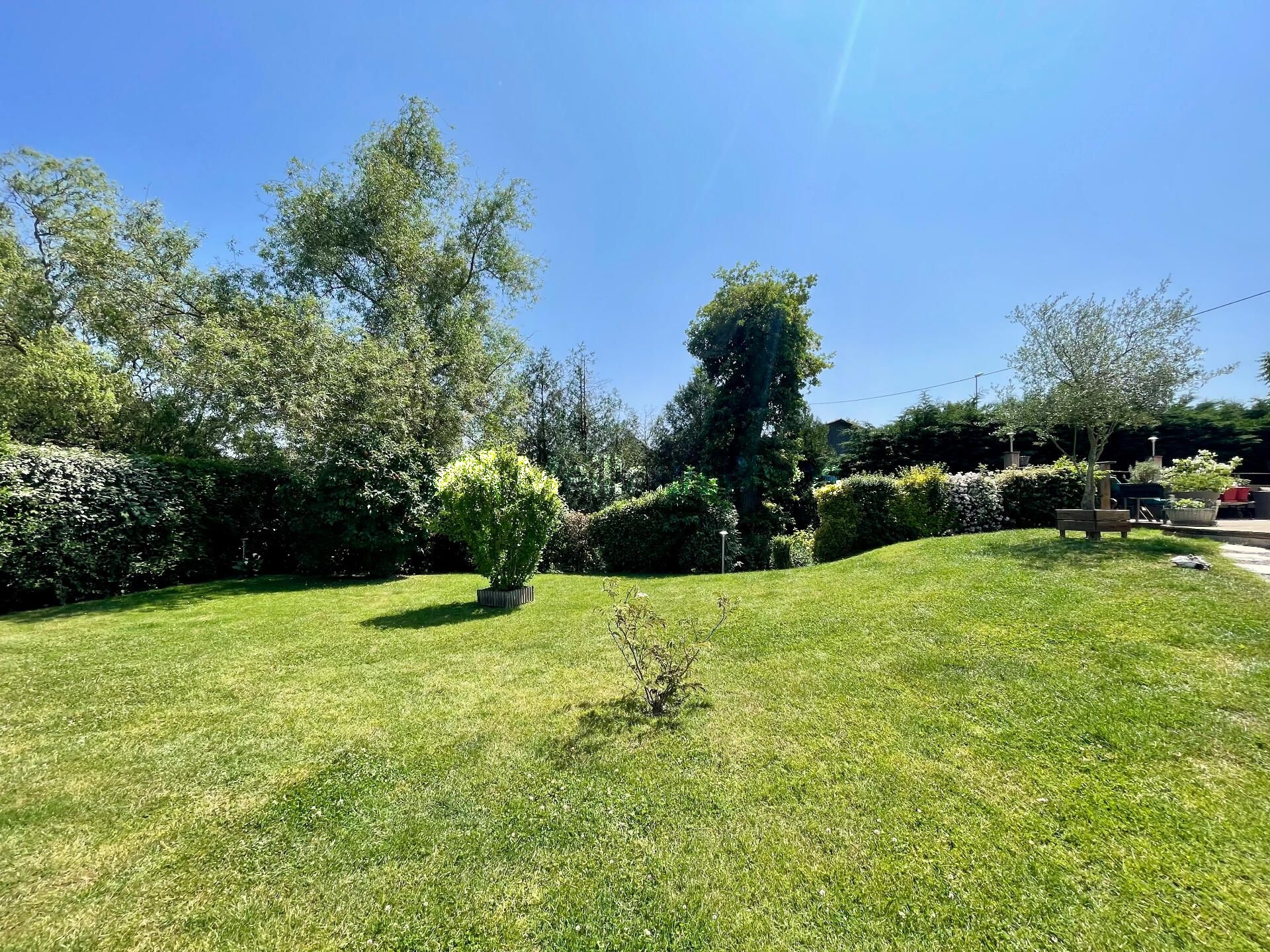 PAVILLON 112 M² – 4 CHAMBRES – LAVAL THÉVALLES – TERRAIN 583 M² – GARAGE 33 M²