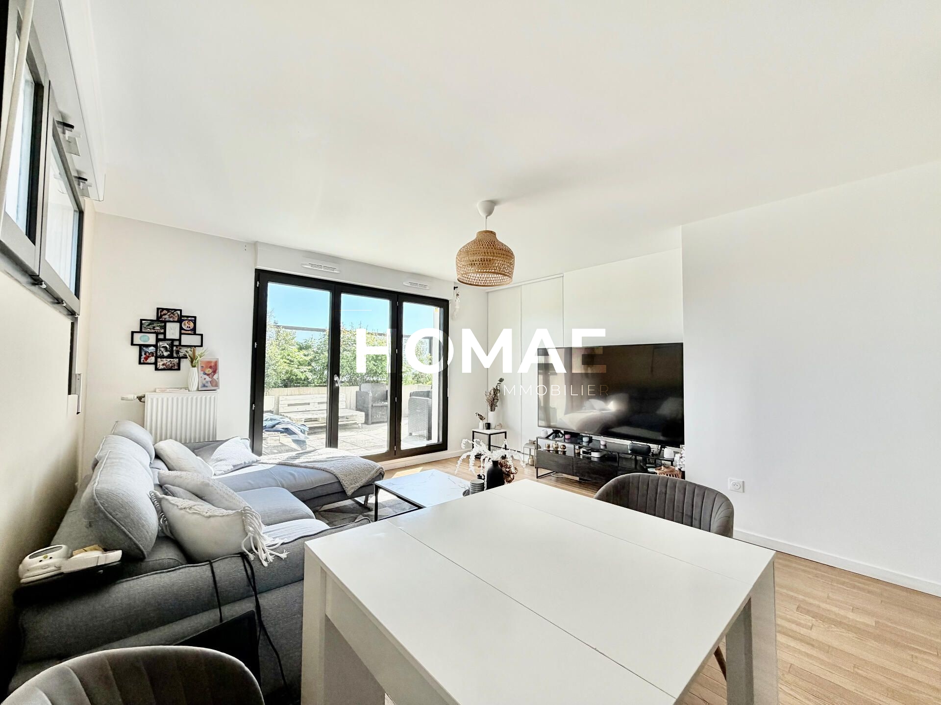 Saint-Cyr-l'École ZAC Renard - T3 traversant 65 m² avec terrasse 20 m², balcon et parking