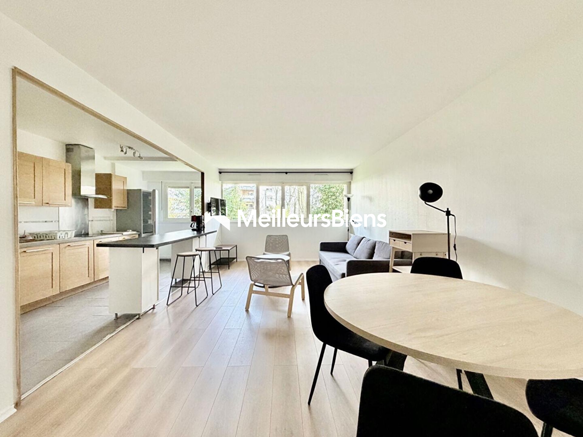 Montigny-le-Bretonneux - Grand 2 Pièces de 63,40 m² - 15mn gare à pieds