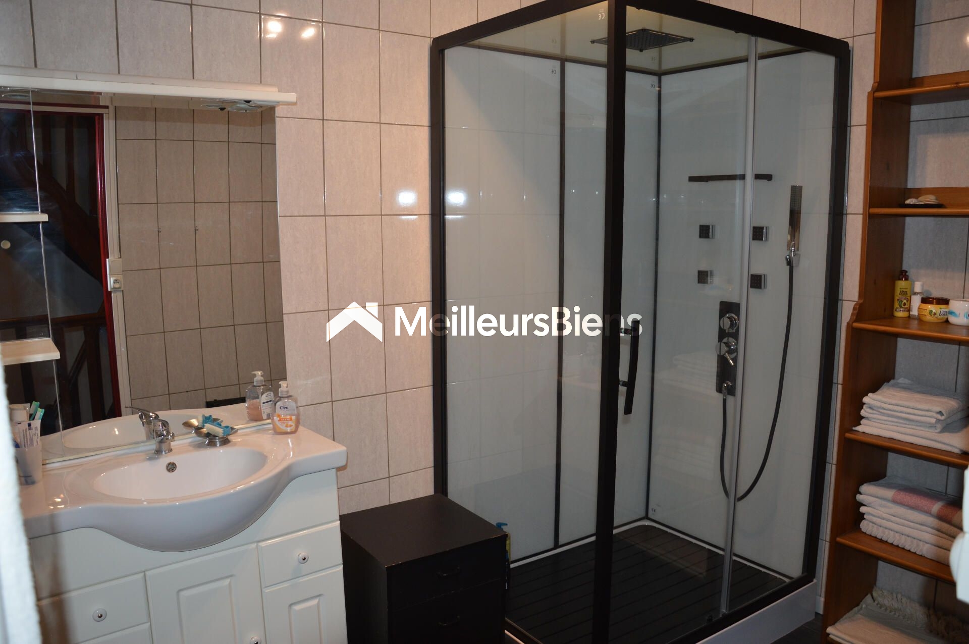 Maison 142 m² à Bourbonne-les-Bains, 4 chambres et terrain 350 m²