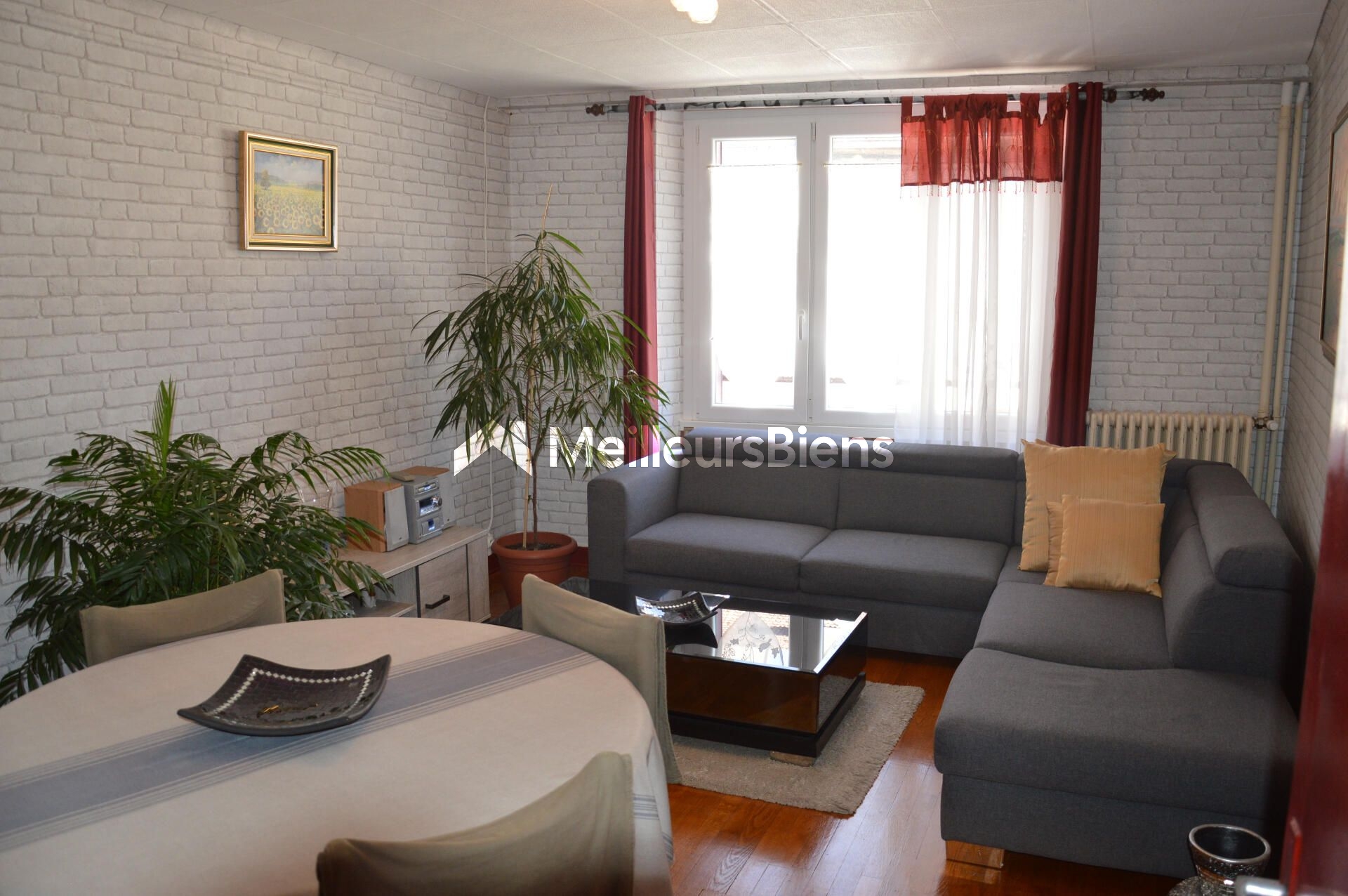 Maison 142 m² à Bourbonne-les-Bains, 4 chambres et terrain 350 m²
