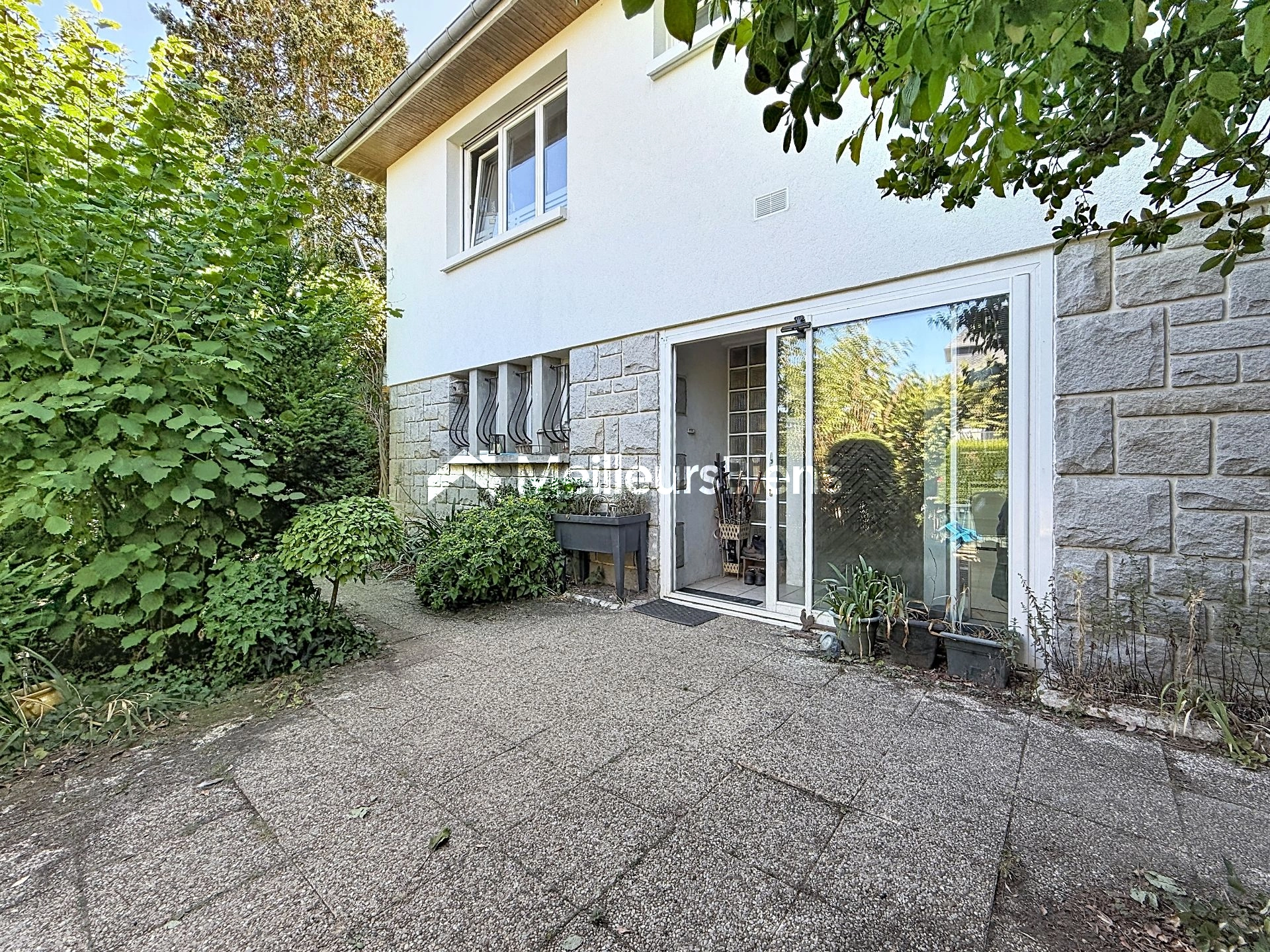 Maison familiale 5 chambres à Mordelles, jardin de 781 m²