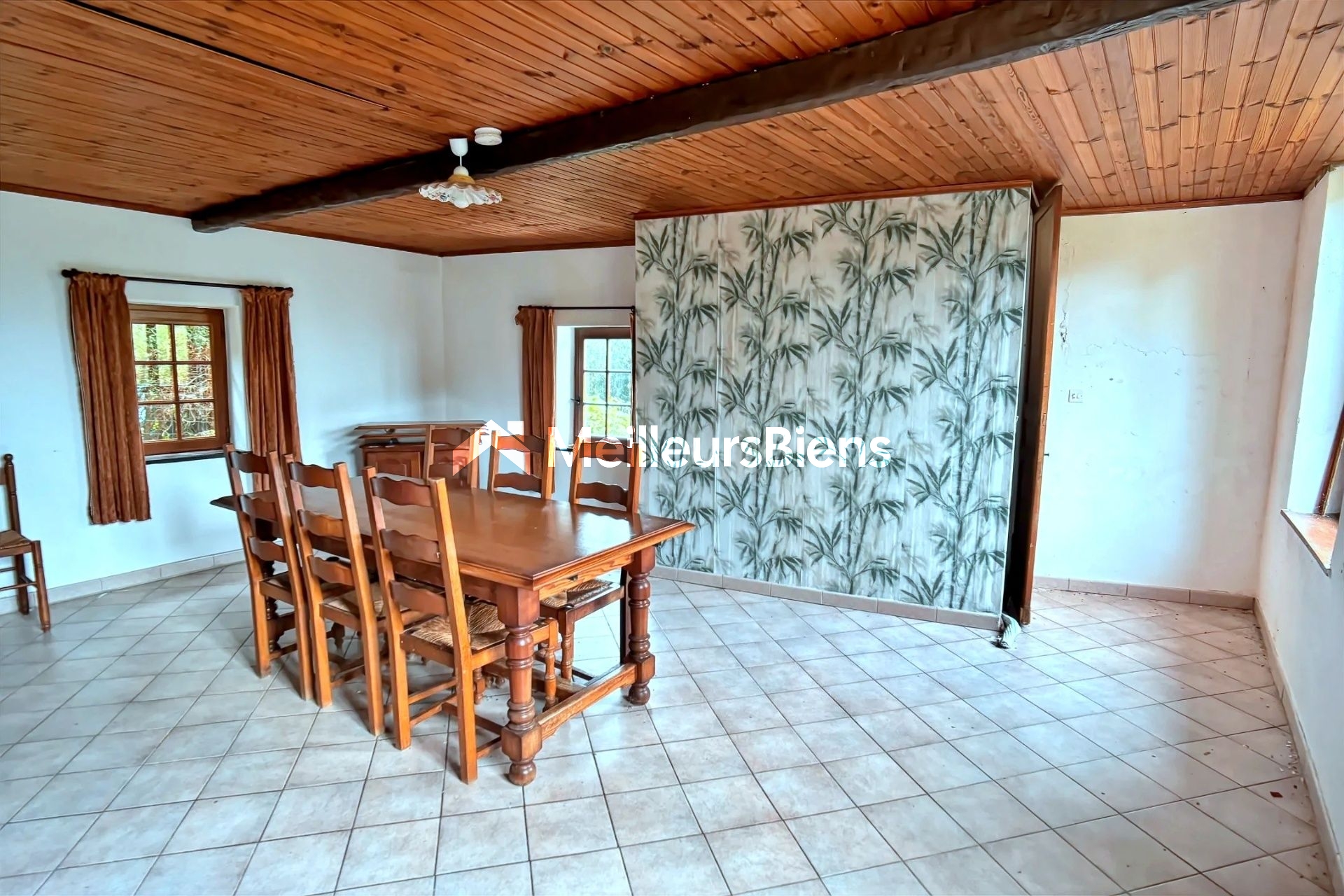 Maison PLAIN-PIED À RÉNOVER 67 m² 2 chambres à Cysoing terrain 251 m² au calme