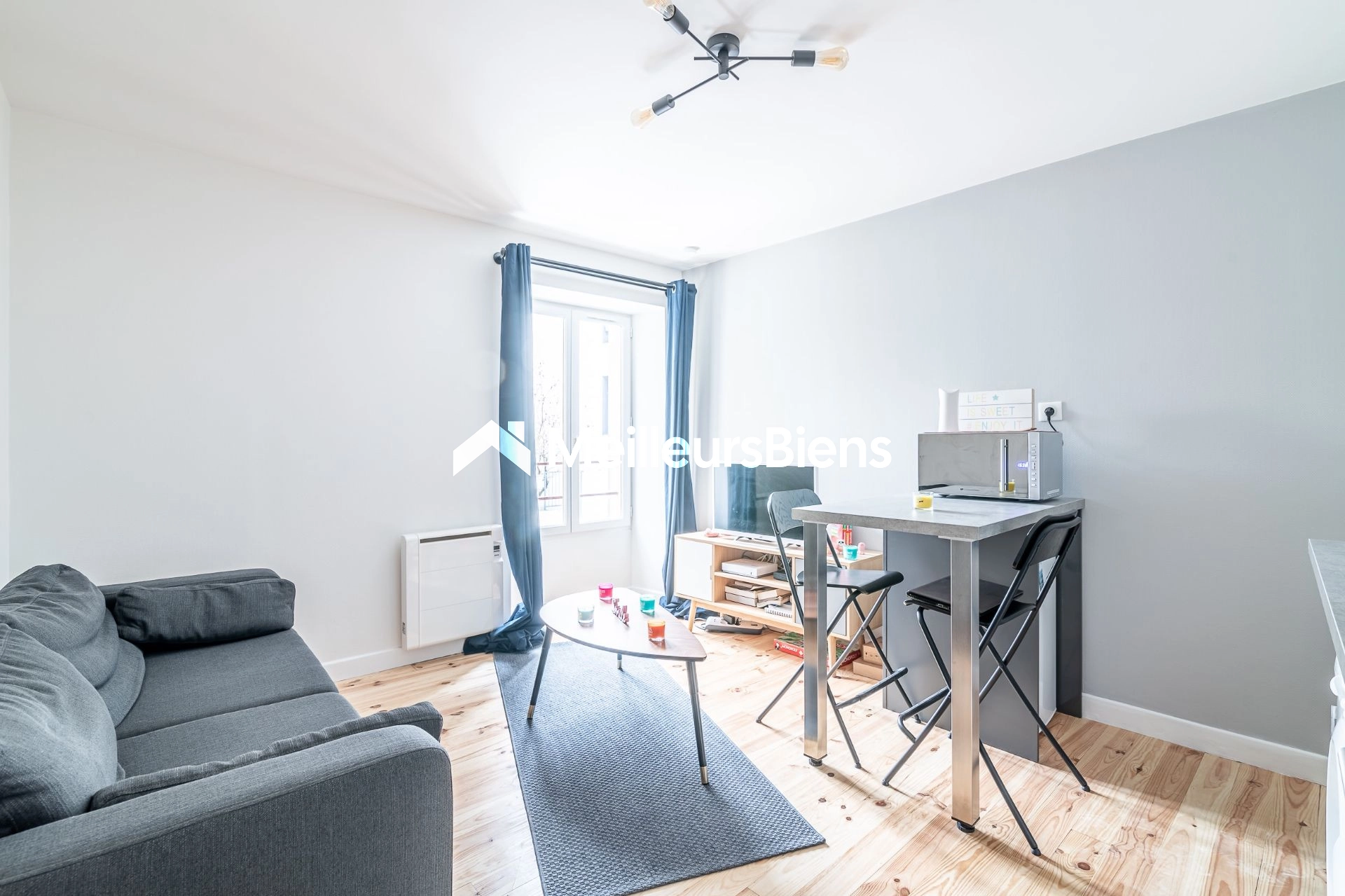 Duplex meublé 2 pièces de 30 m² à Villejuif avec chambre à l’étage